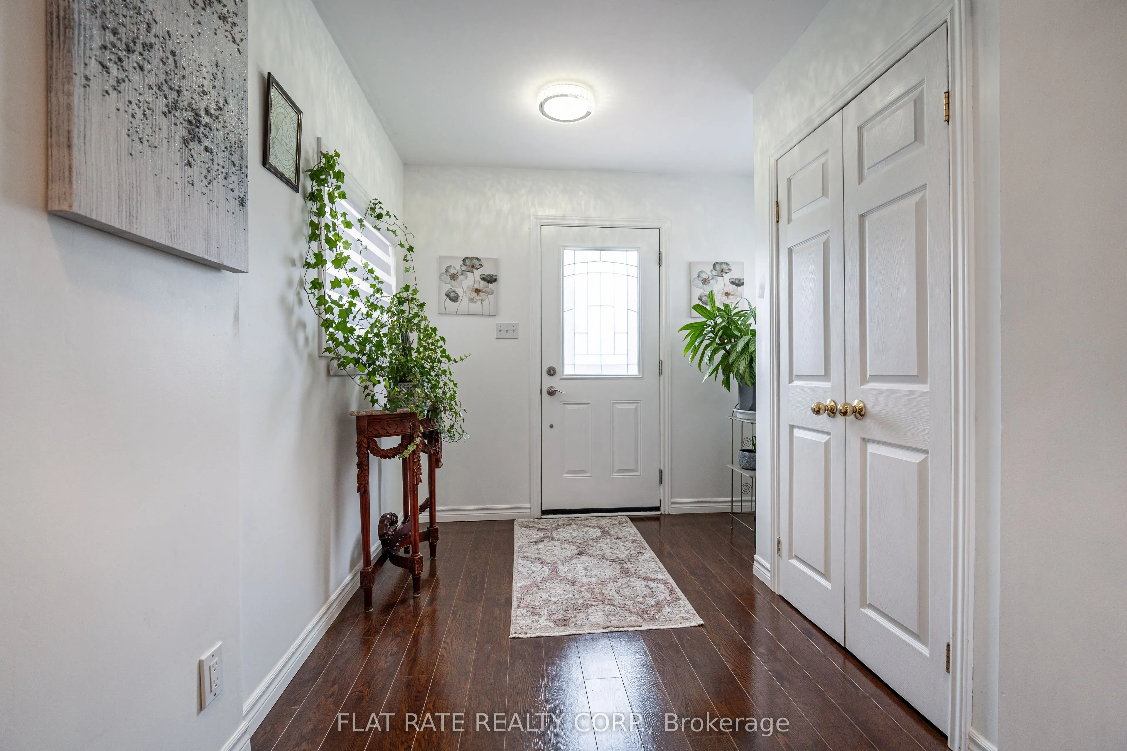 1733 Stewartcroft Crescent