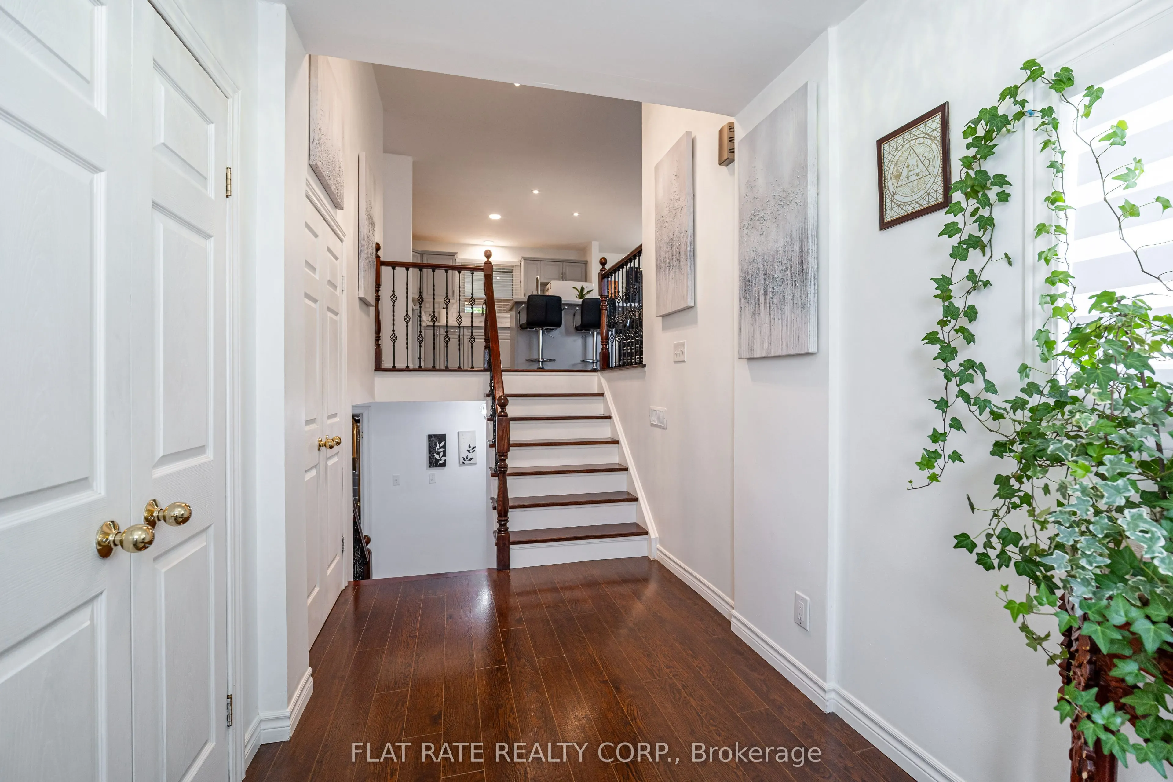 1733 Stewartcroft Crescent