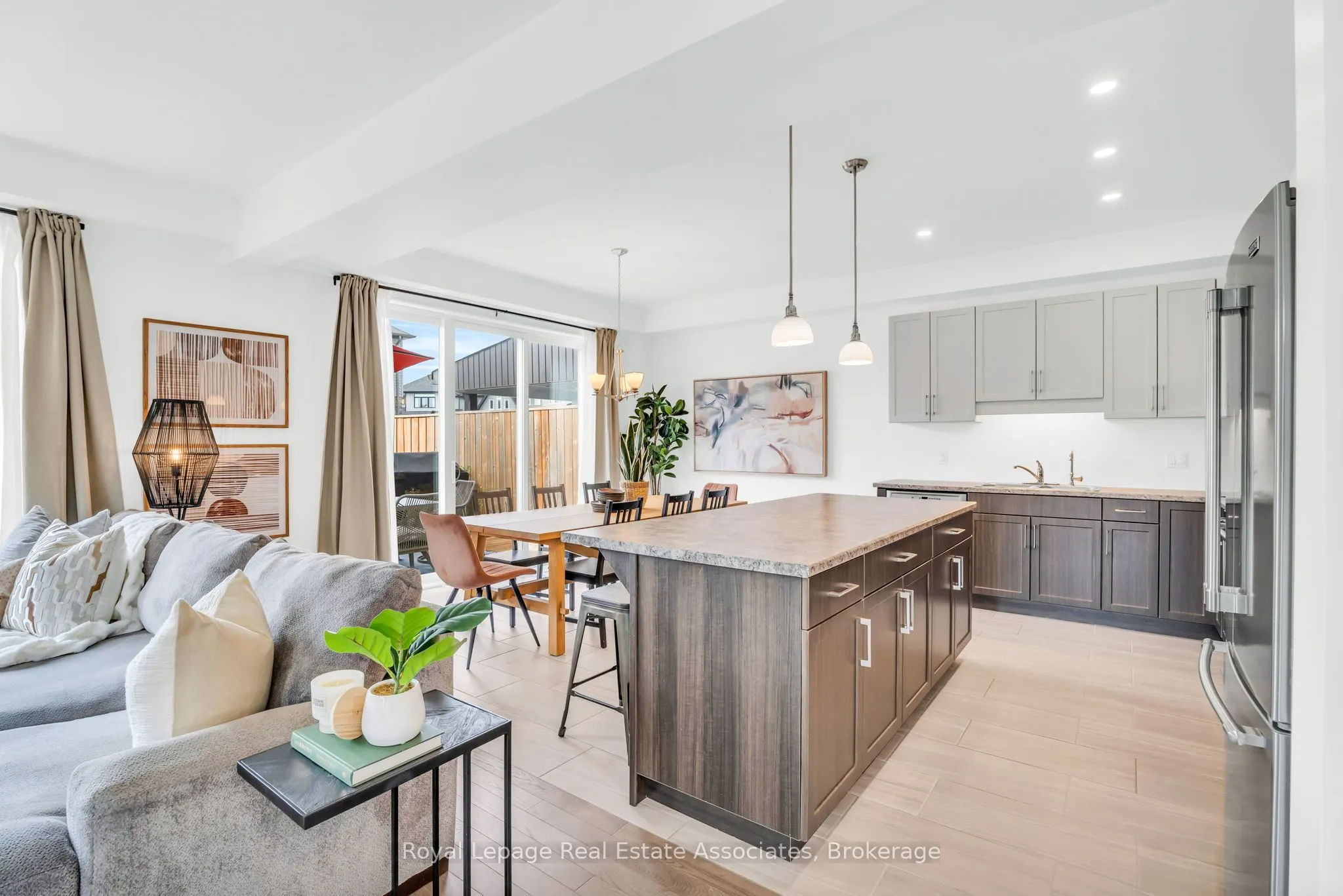 7 Sparrow Crescent