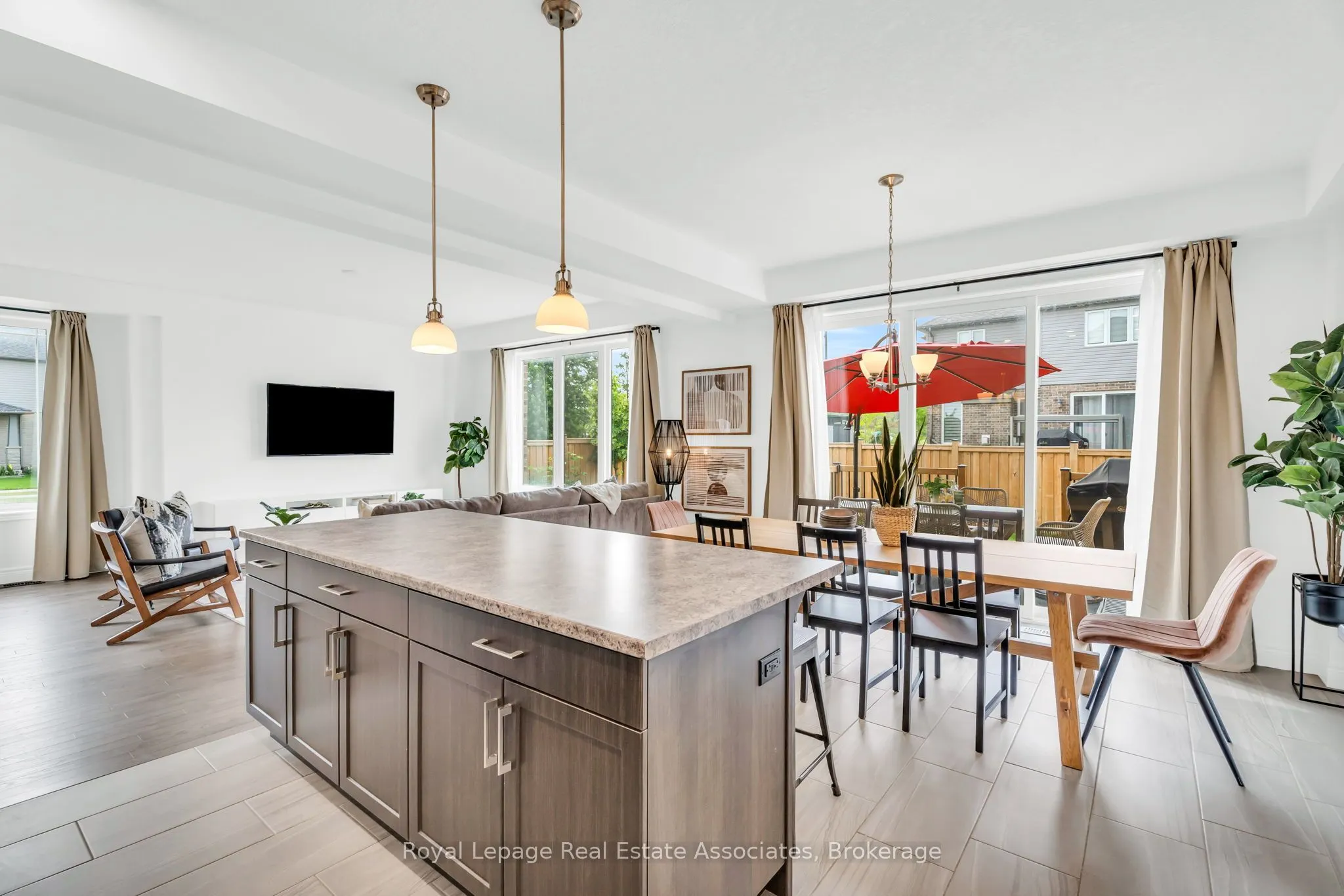 7 Sparrow Crescent