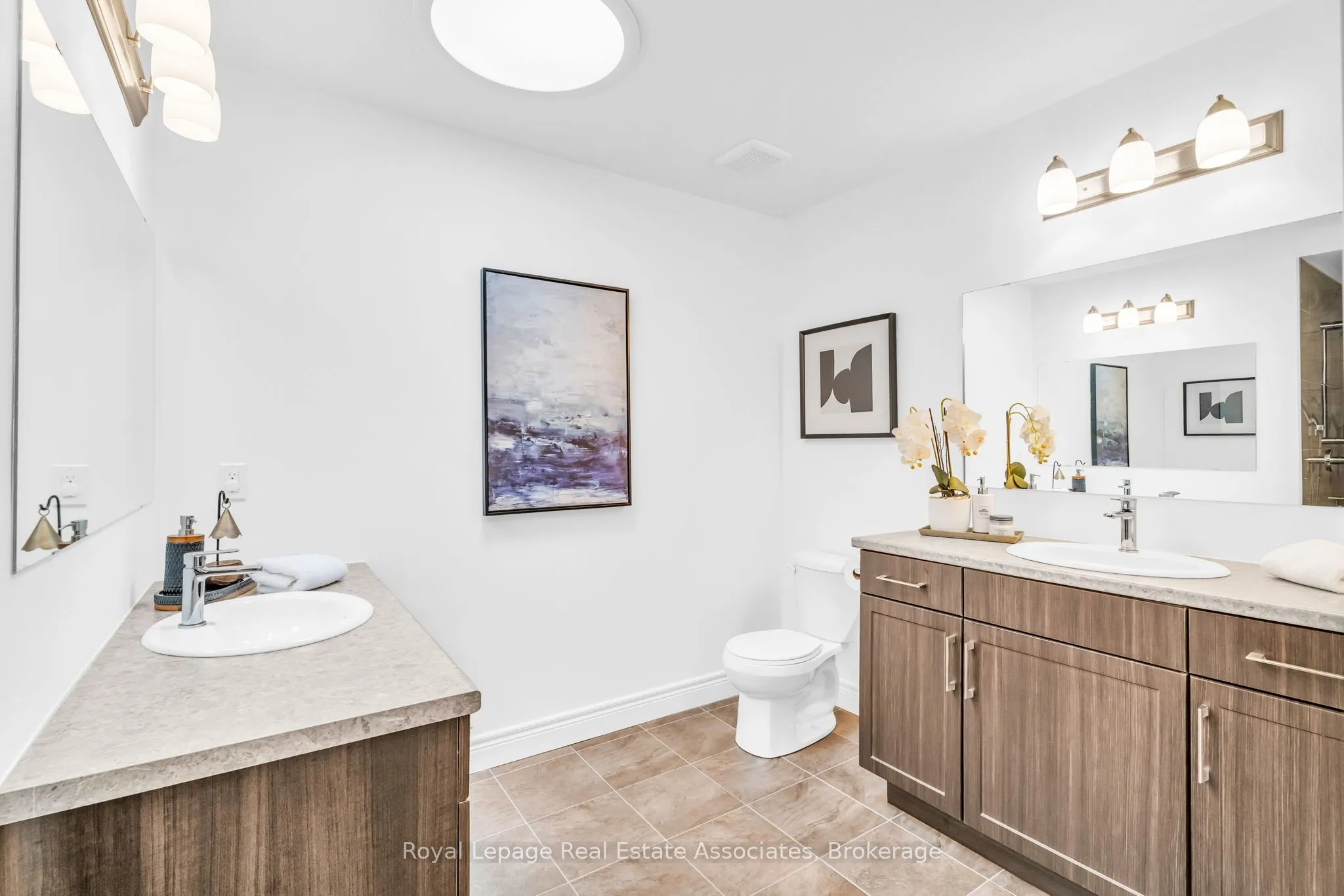7 Sparrow Crescent