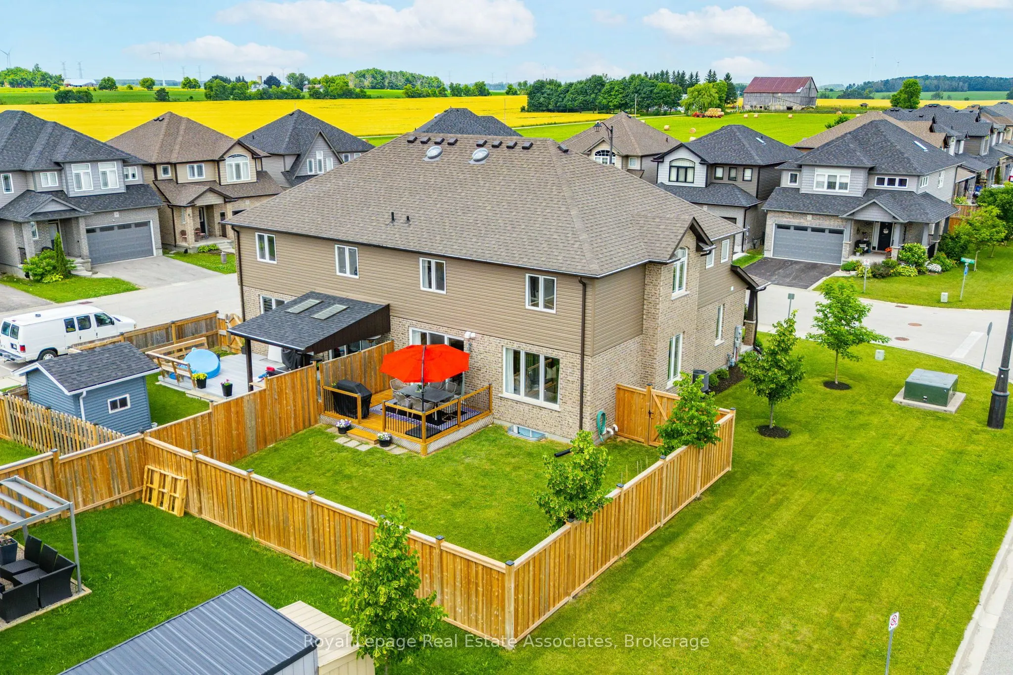 7 Sparrow Crescent