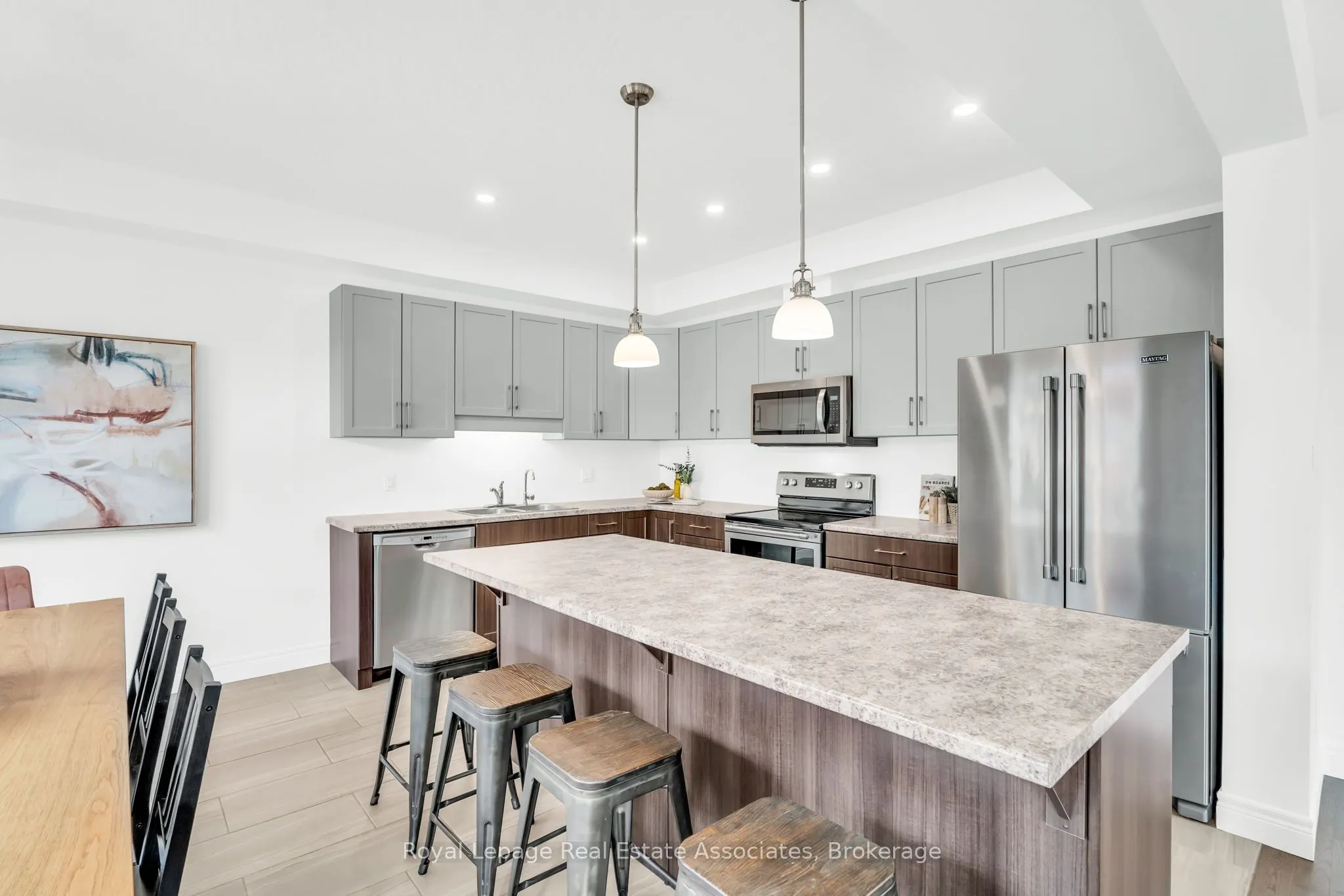 7 Sparrow Crescent
