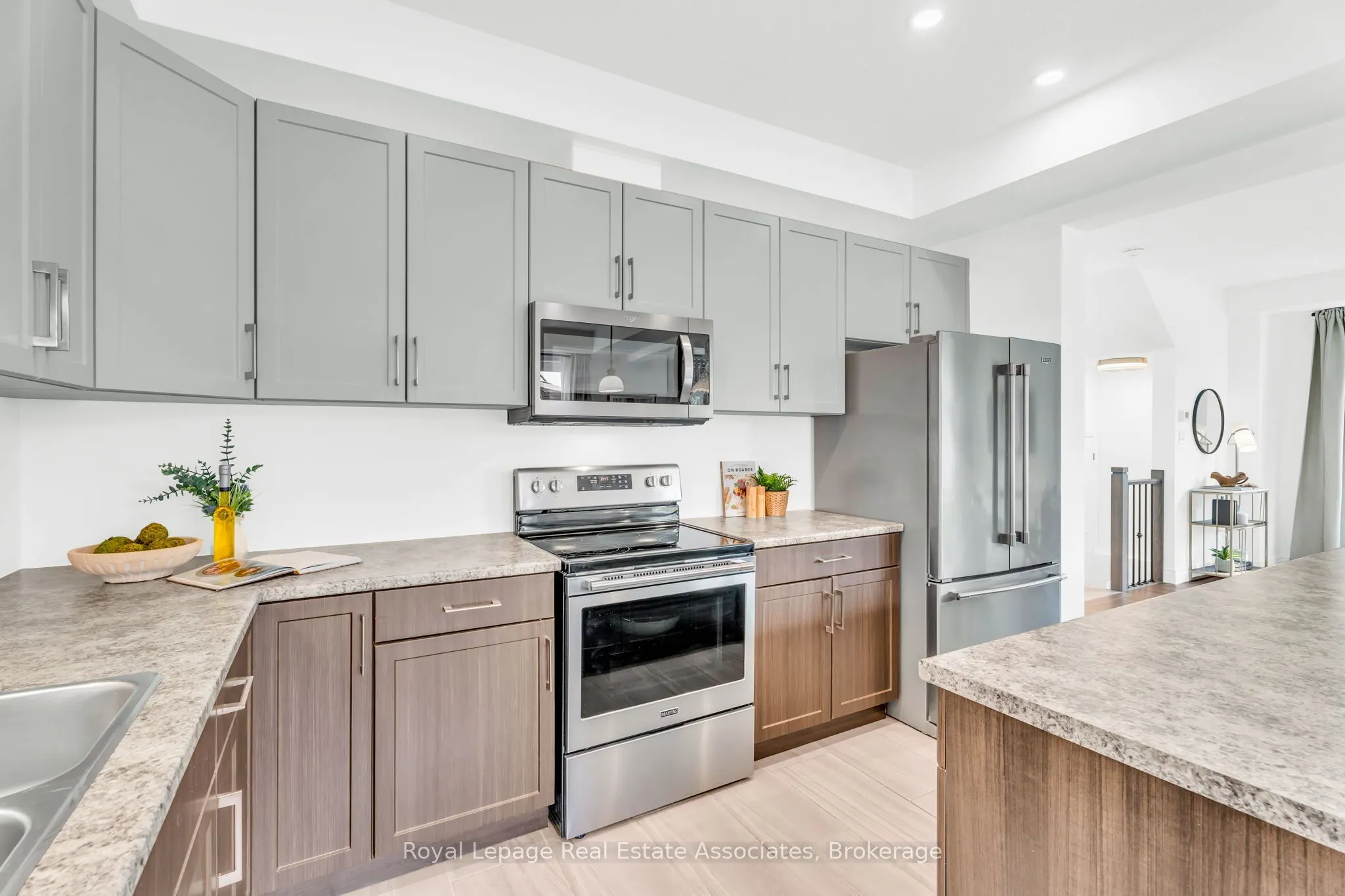 7 Sparrow Crescent