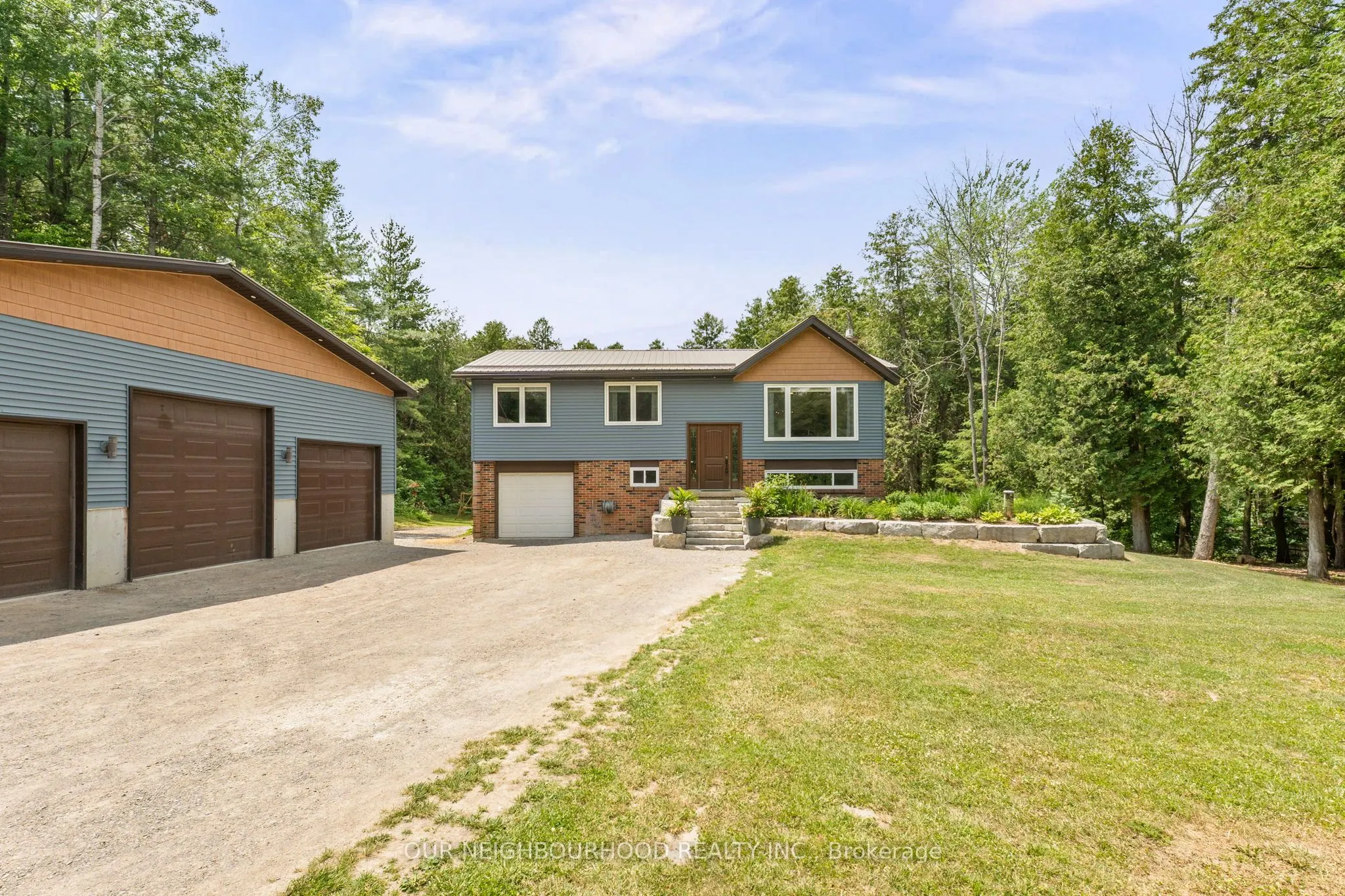 52 Summer Lane