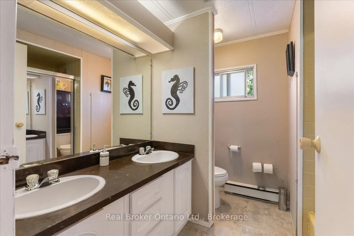 241 St. Paul Street W, #241