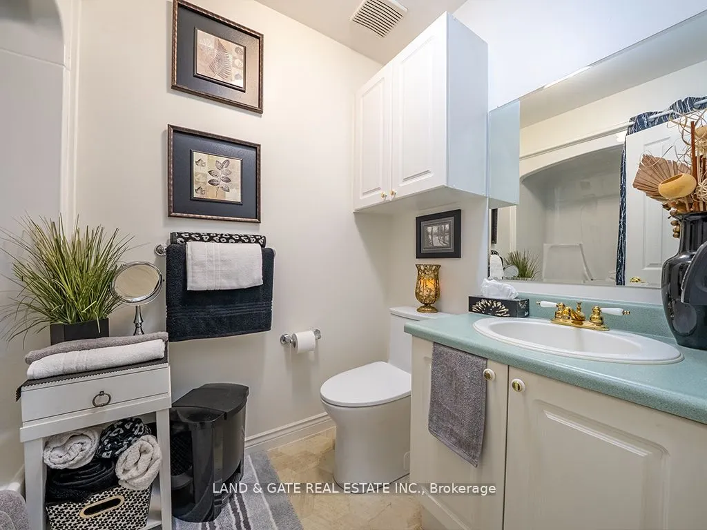 245 Elgin Street, #502
