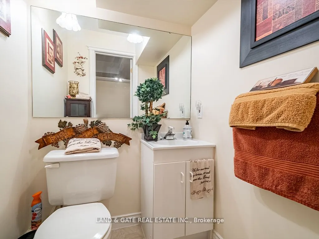 245 Elgin Street, #502