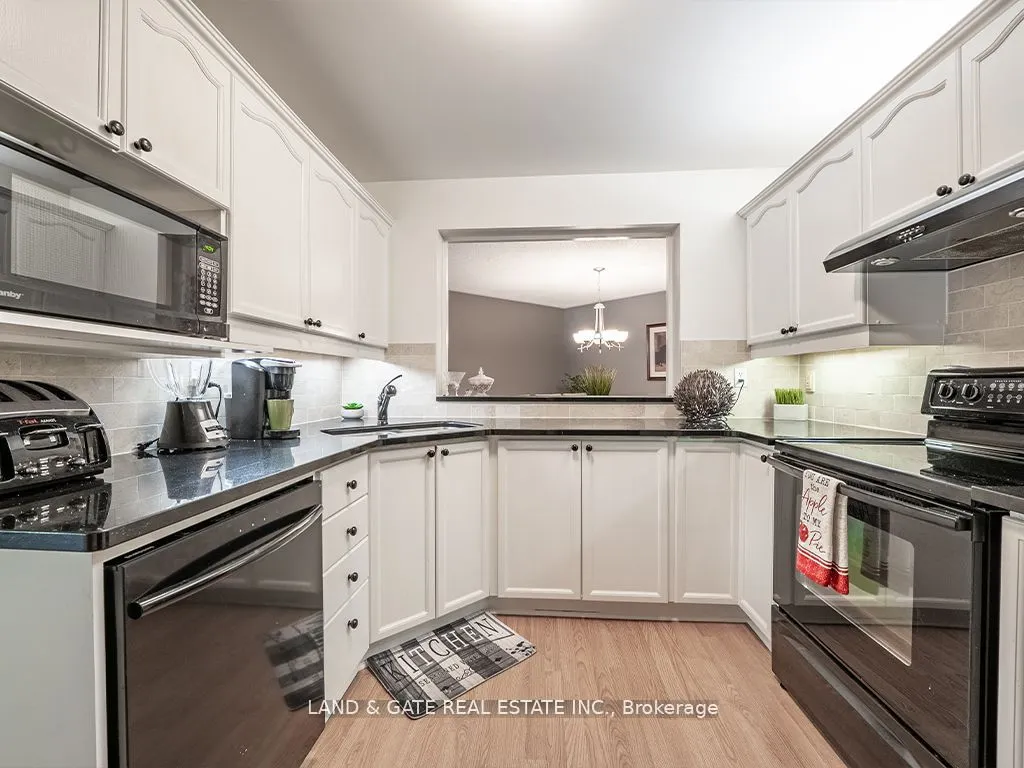 245 Elgin Street, #502