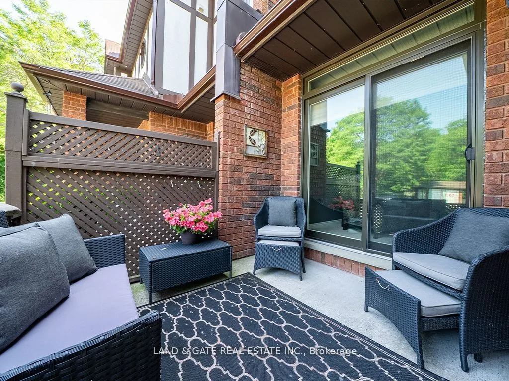 245 Elgin Street, #502