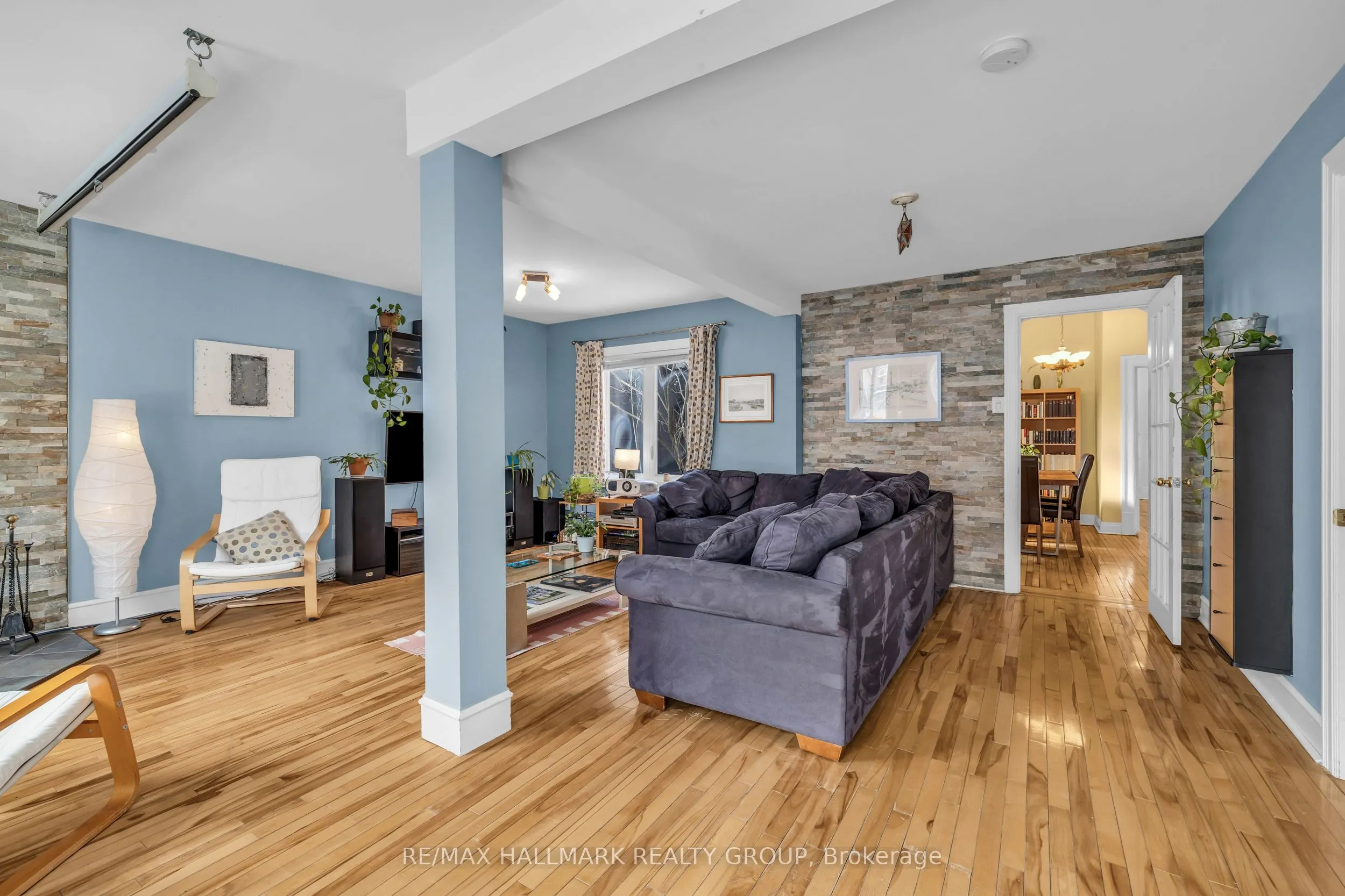 396 Daly Avenue