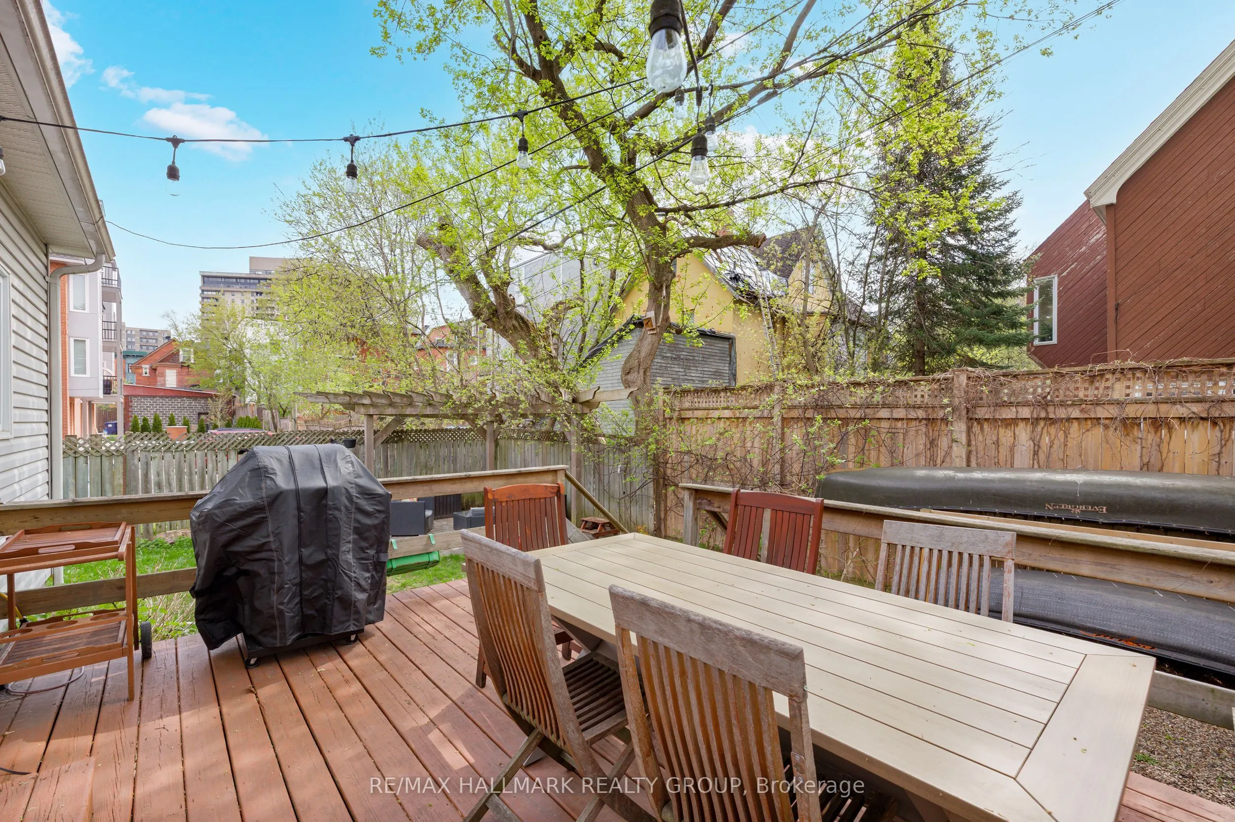 396 Daly Avenue