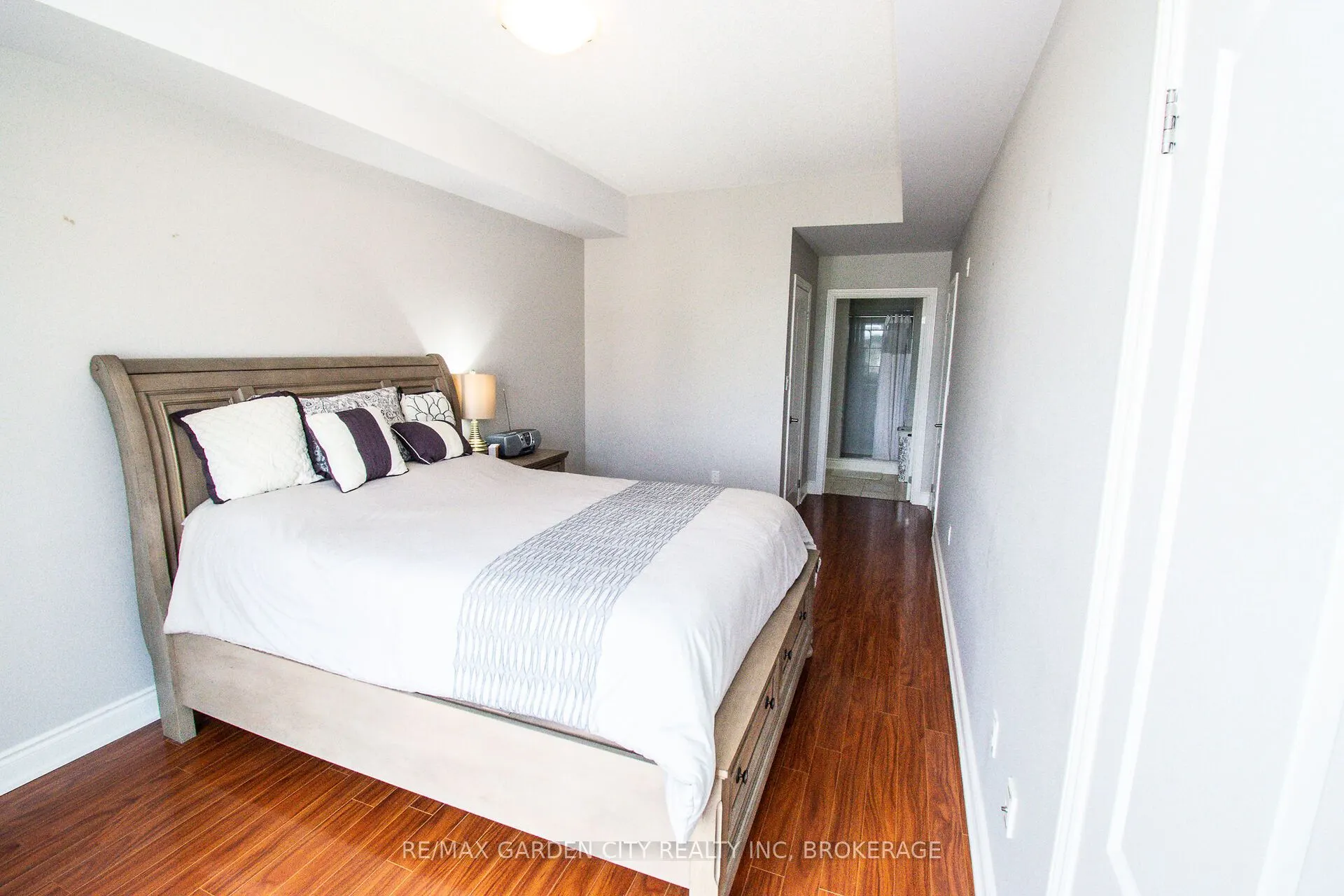 8111 Forest Glen Drive, #320