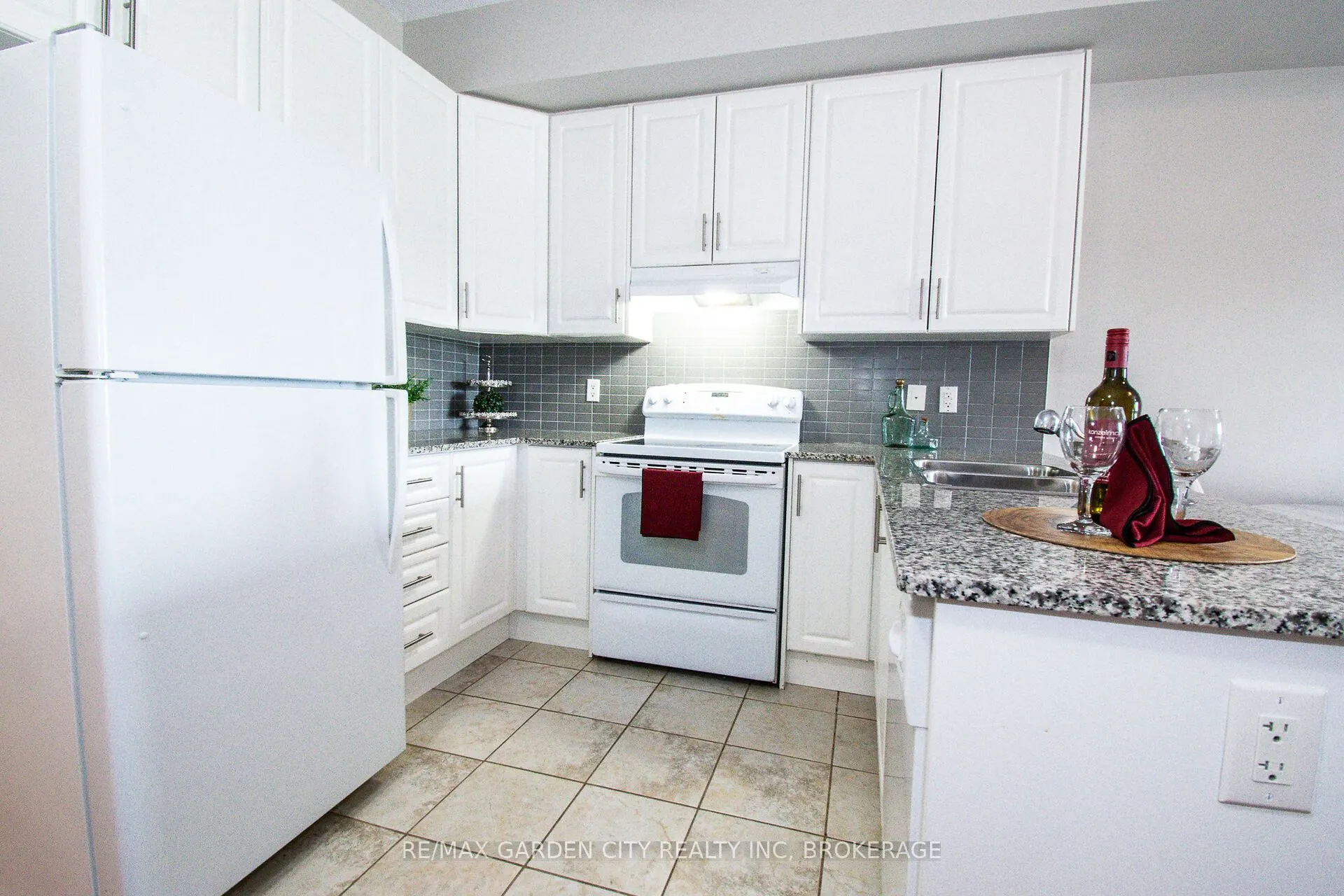 8111 Forest Glen Drive, #320