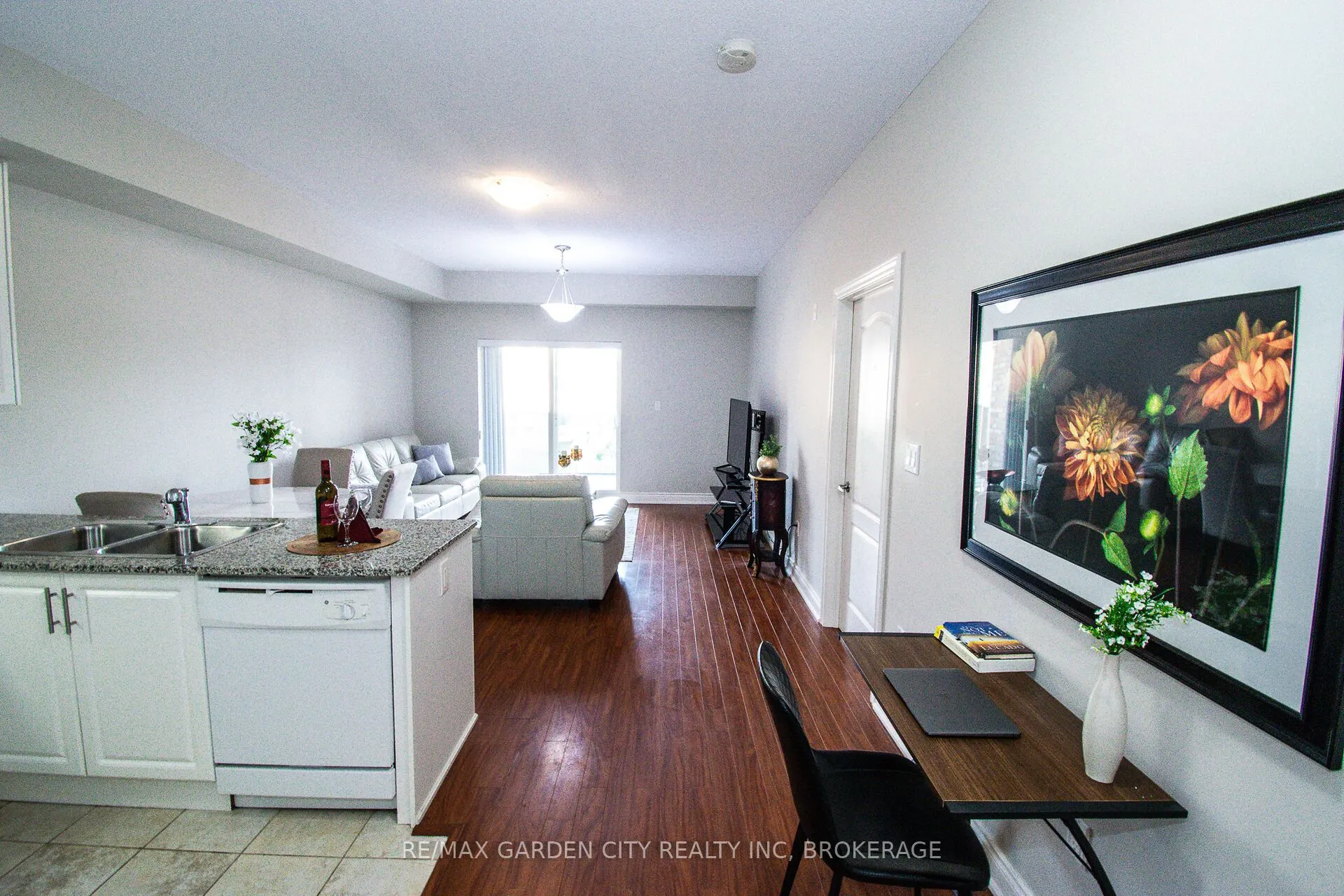 8111 Forest Glen Drive, #320