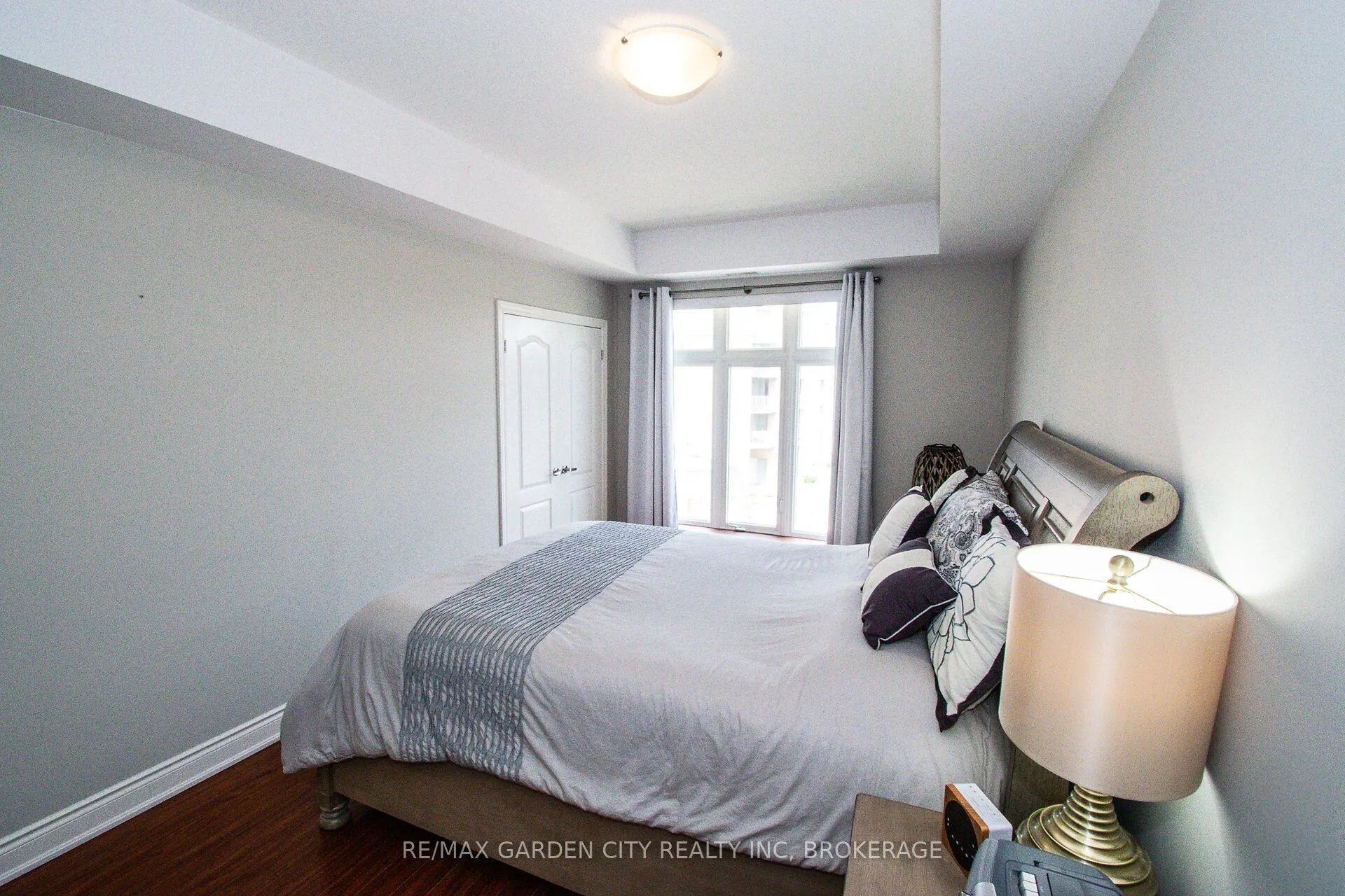 8111 Forest Glen Drive, #320