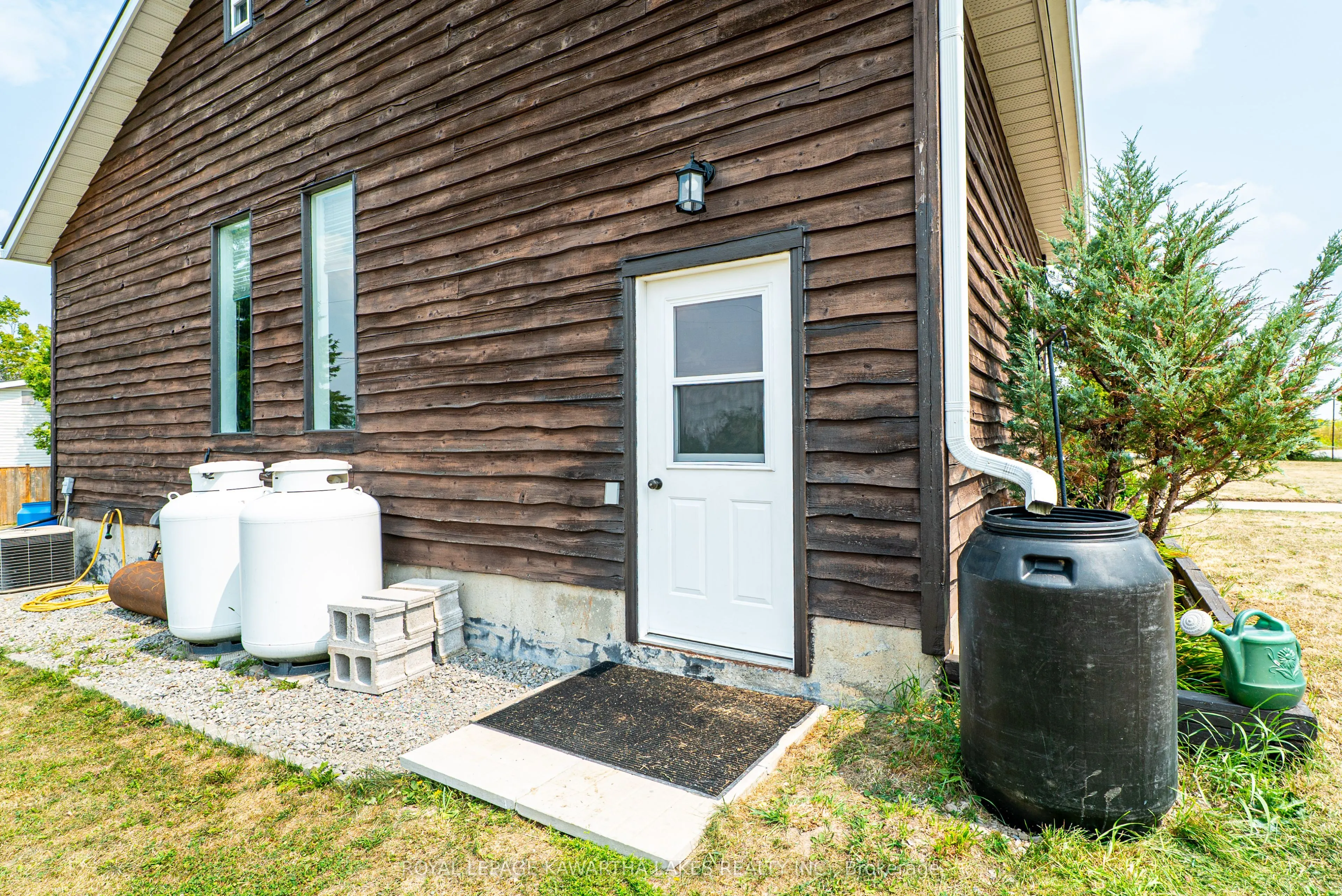 1183 Eldon Road
