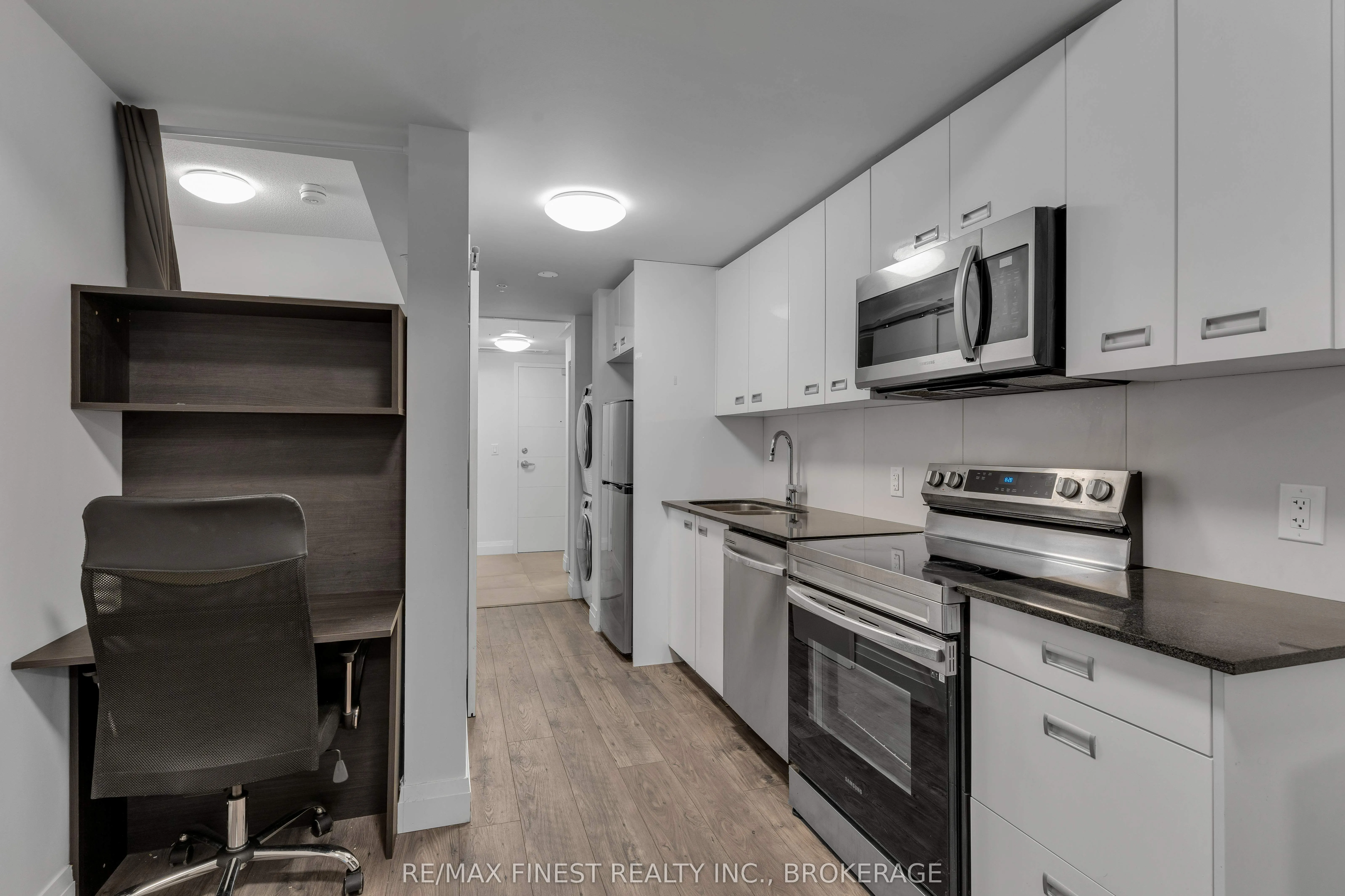 652 PRINCESS Street, #340