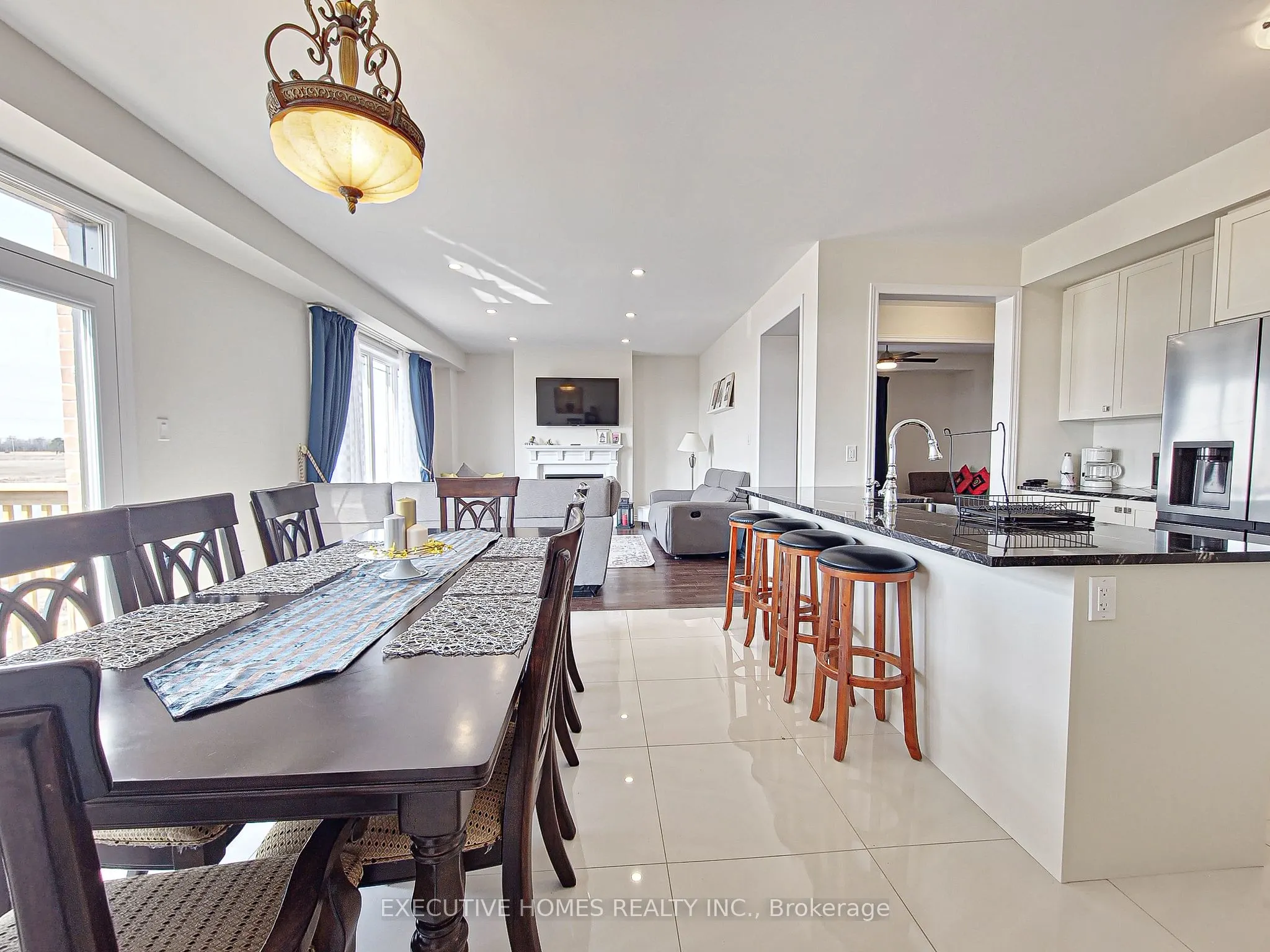 110 Explorer Way