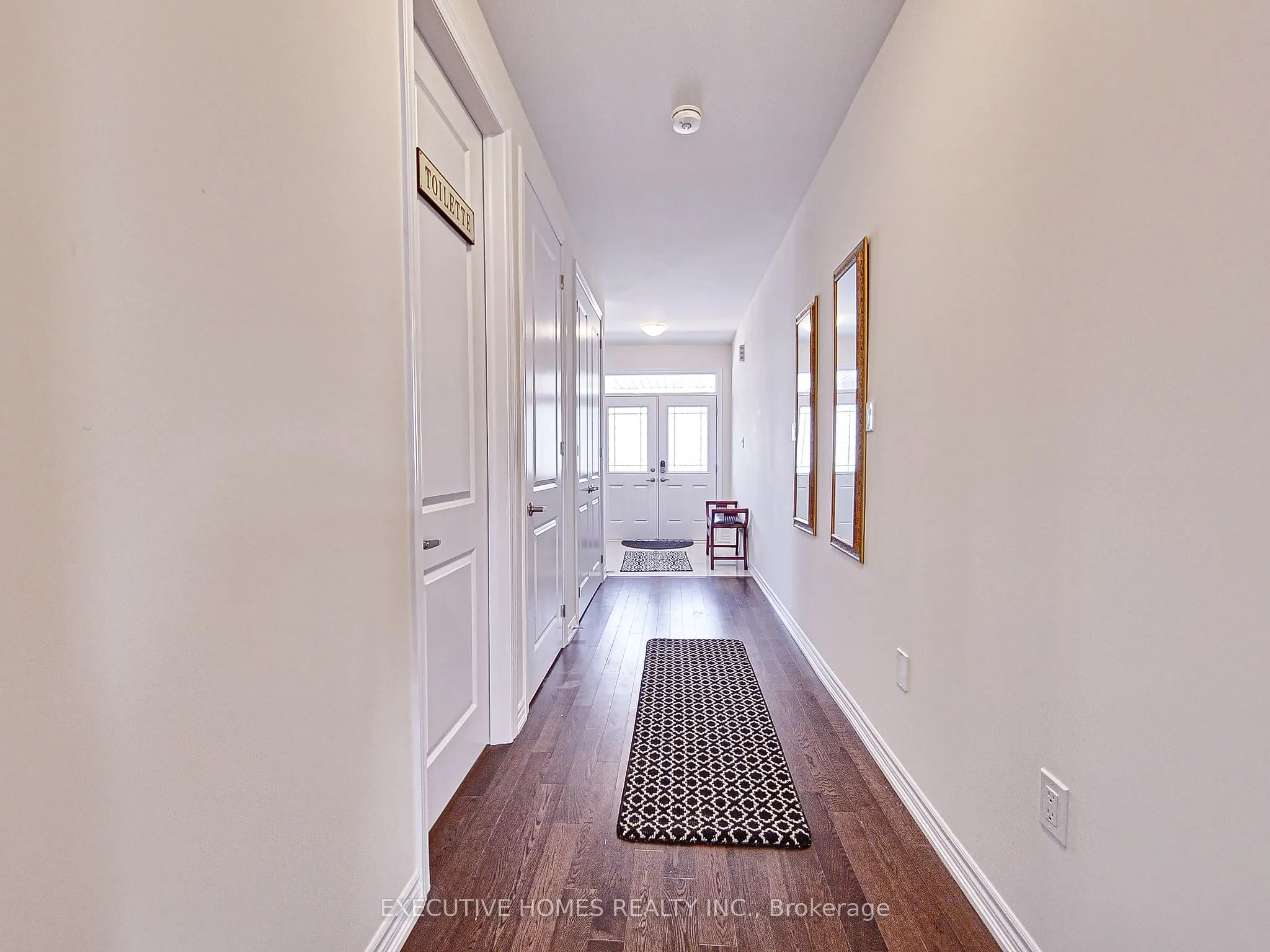 110 Explorer Way