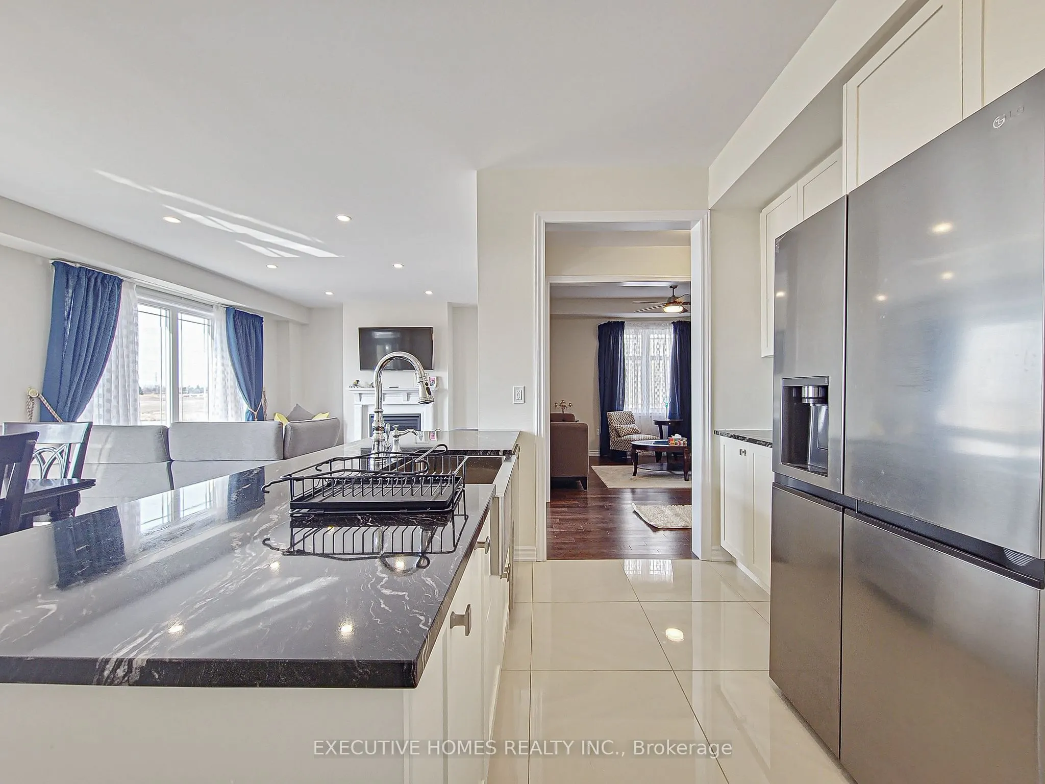 110 Explorer Way