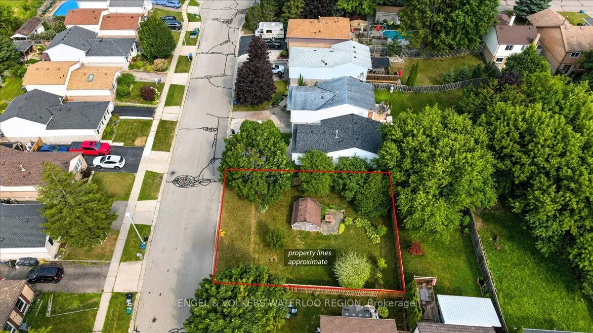 71 Bradbury Crescent