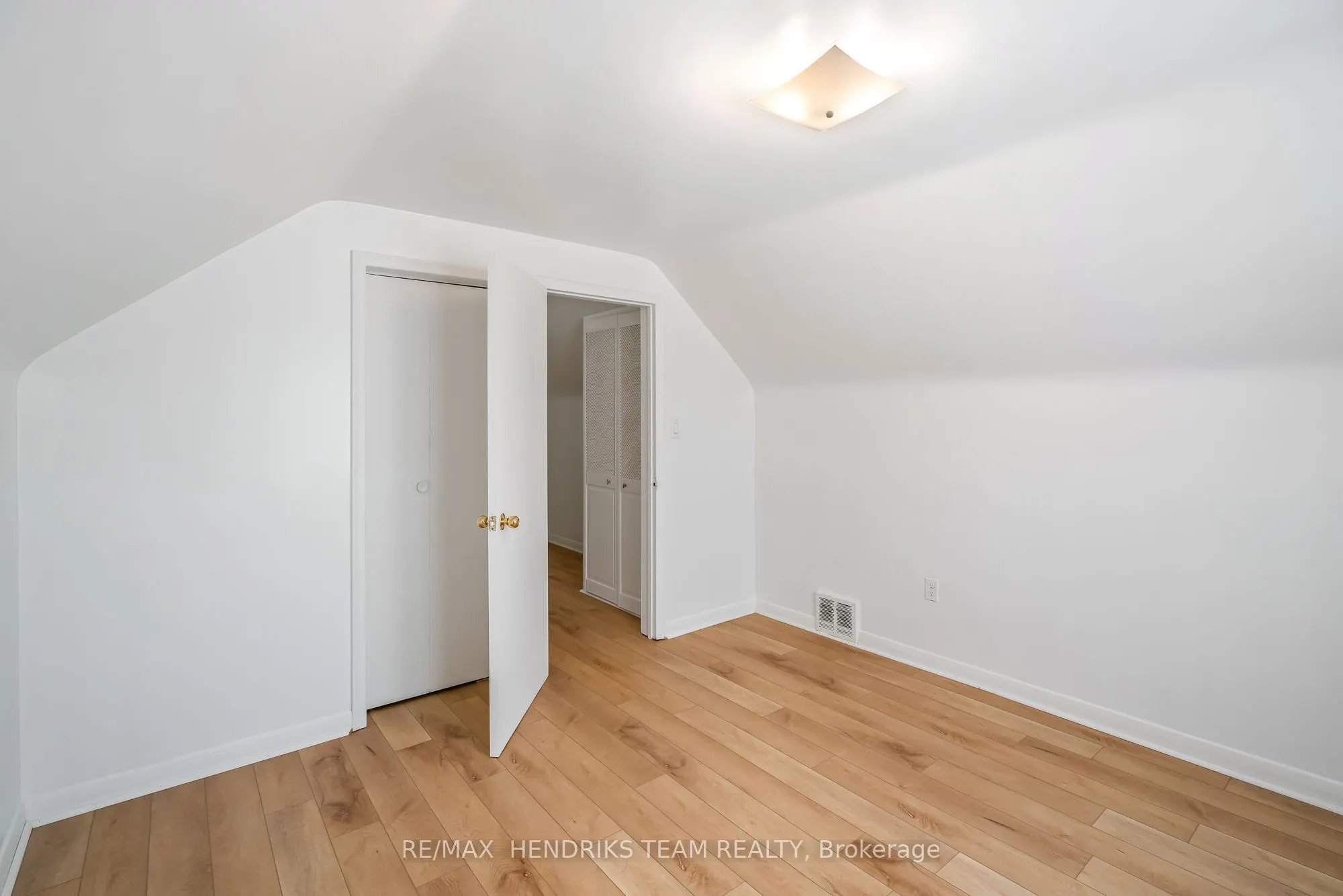 311 Linwell Road