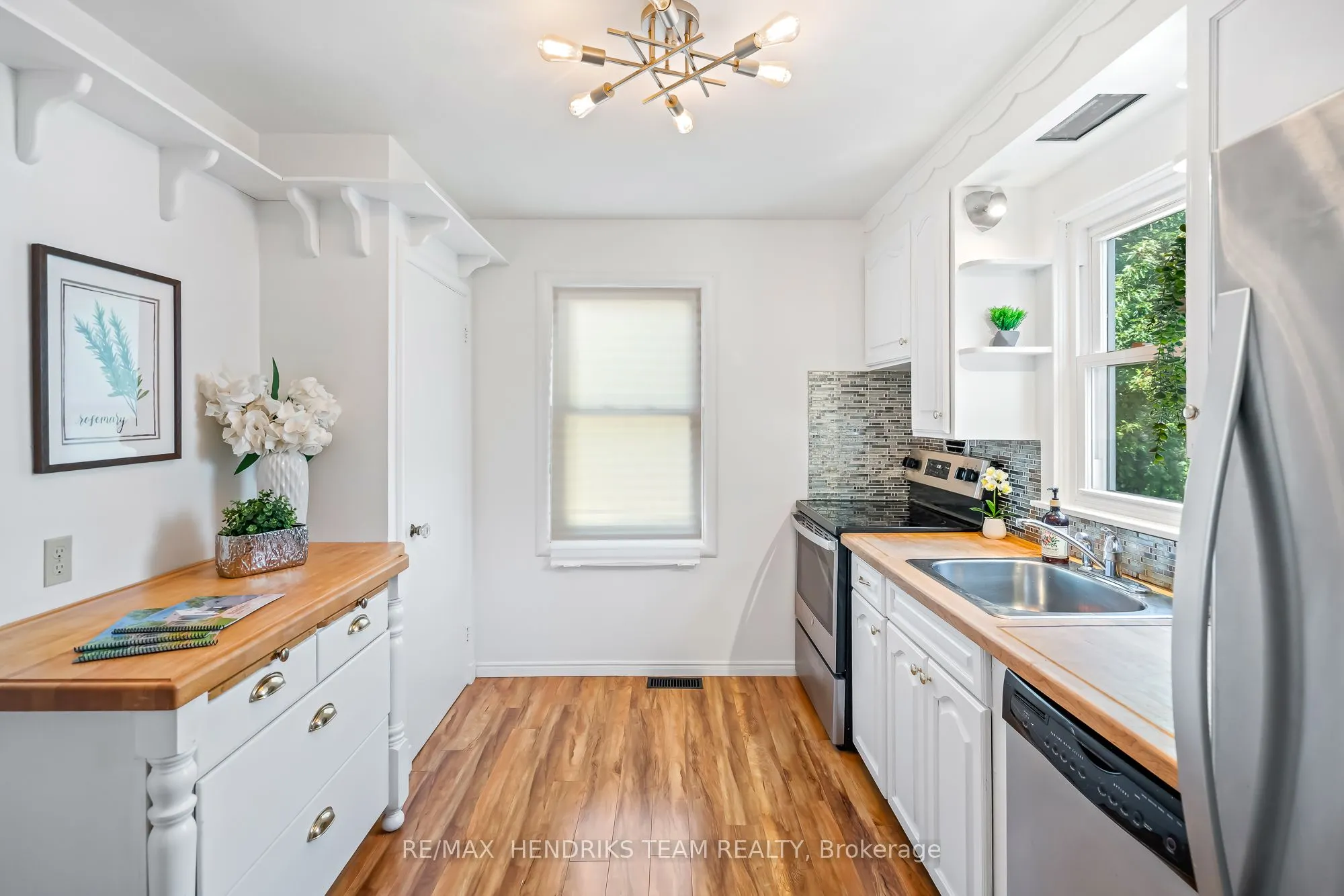 311 Linwell Road