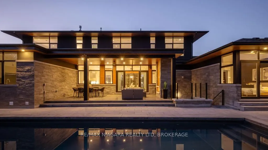 11 Woodbourne Court