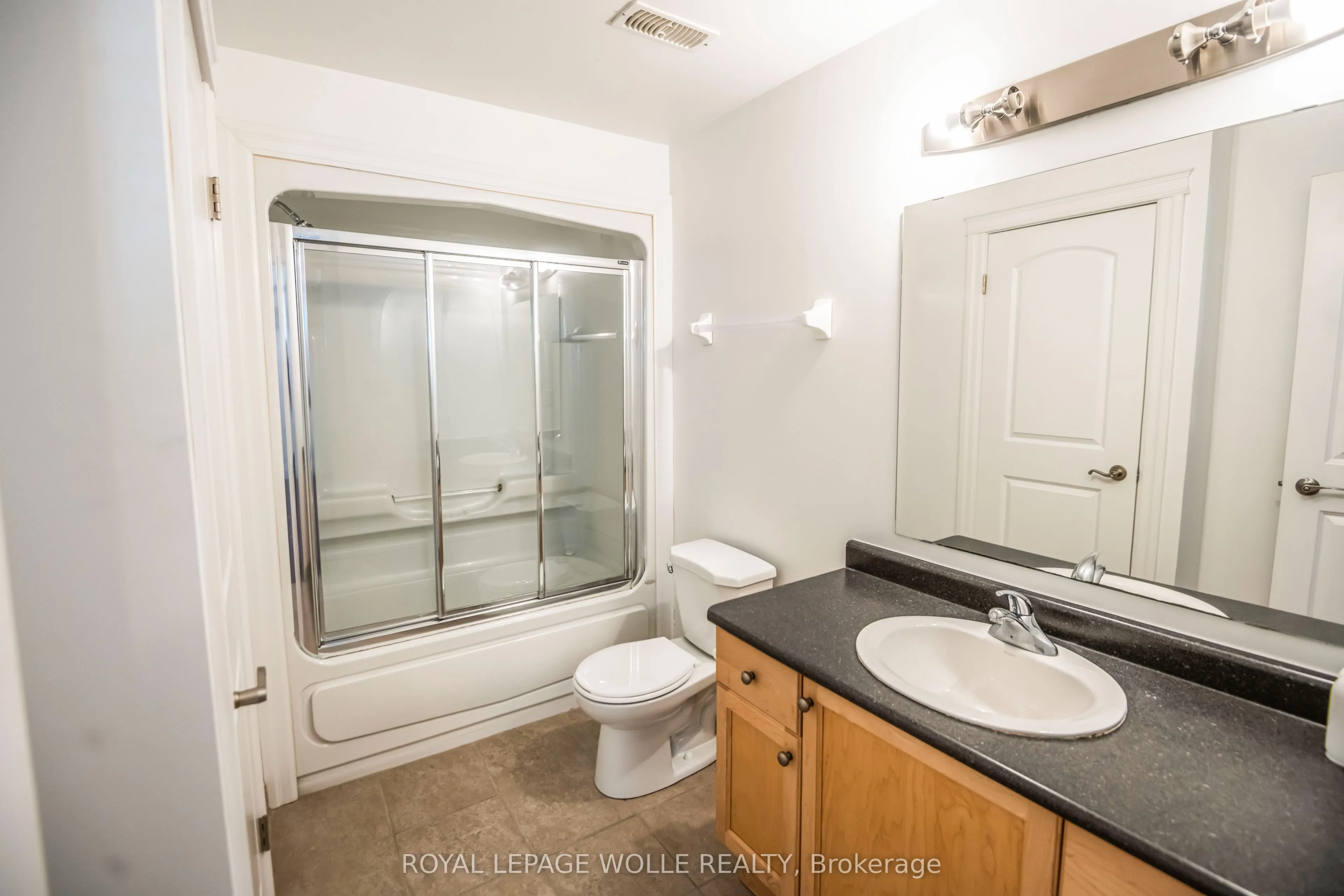 555 King Street E, #109