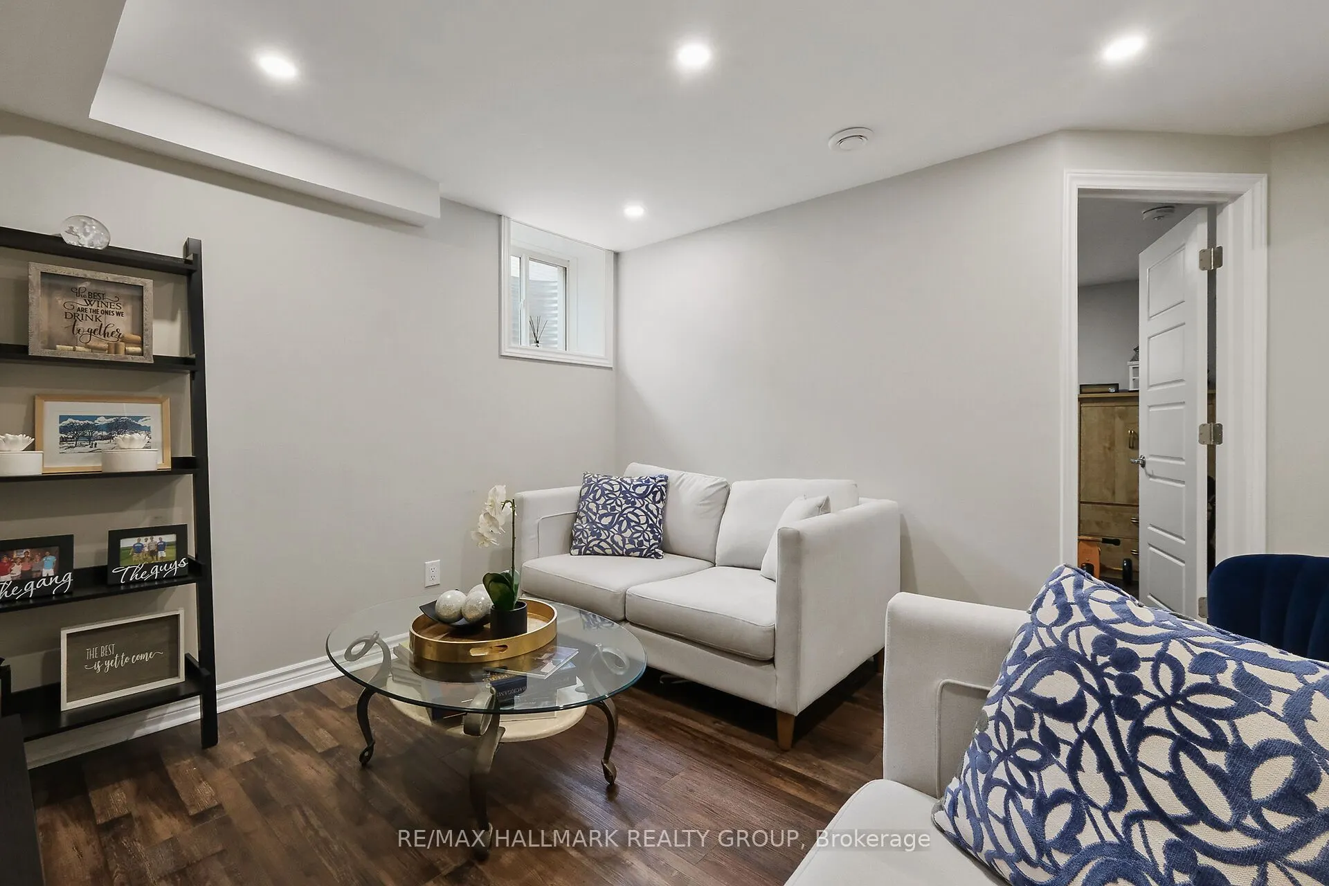 995 Shimmerton Circle