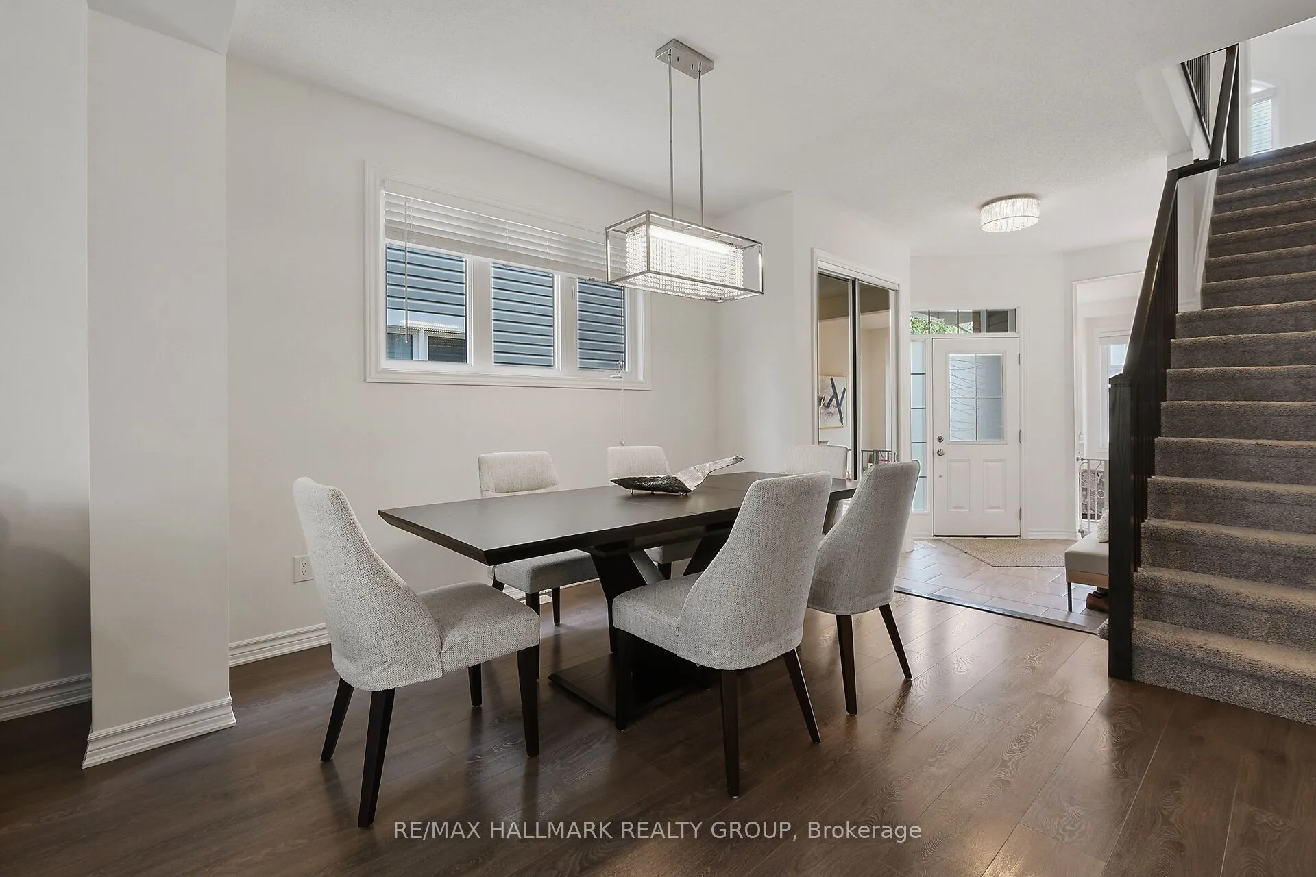 995 Shimmerton Circle