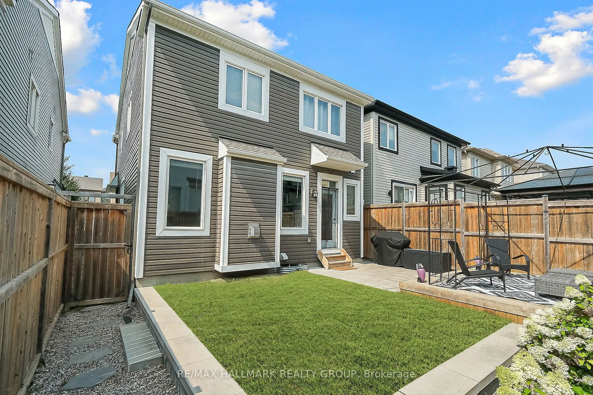 995 Shimmerton Circle