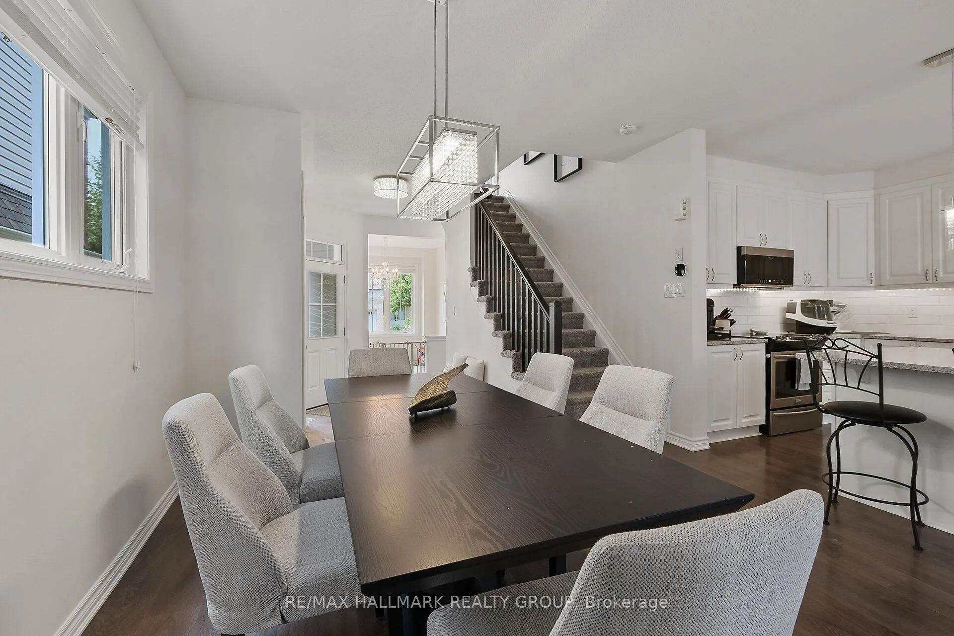 995 Shimmerton Circle