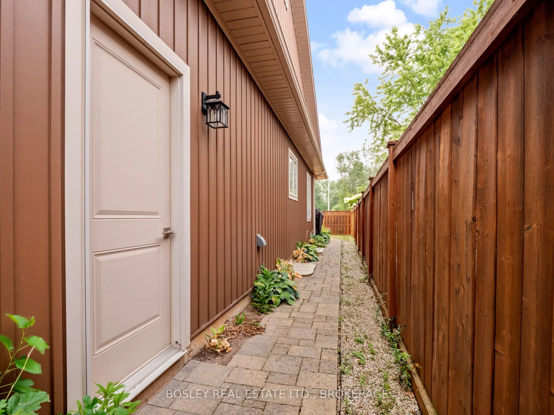71 WILLSON Crossing