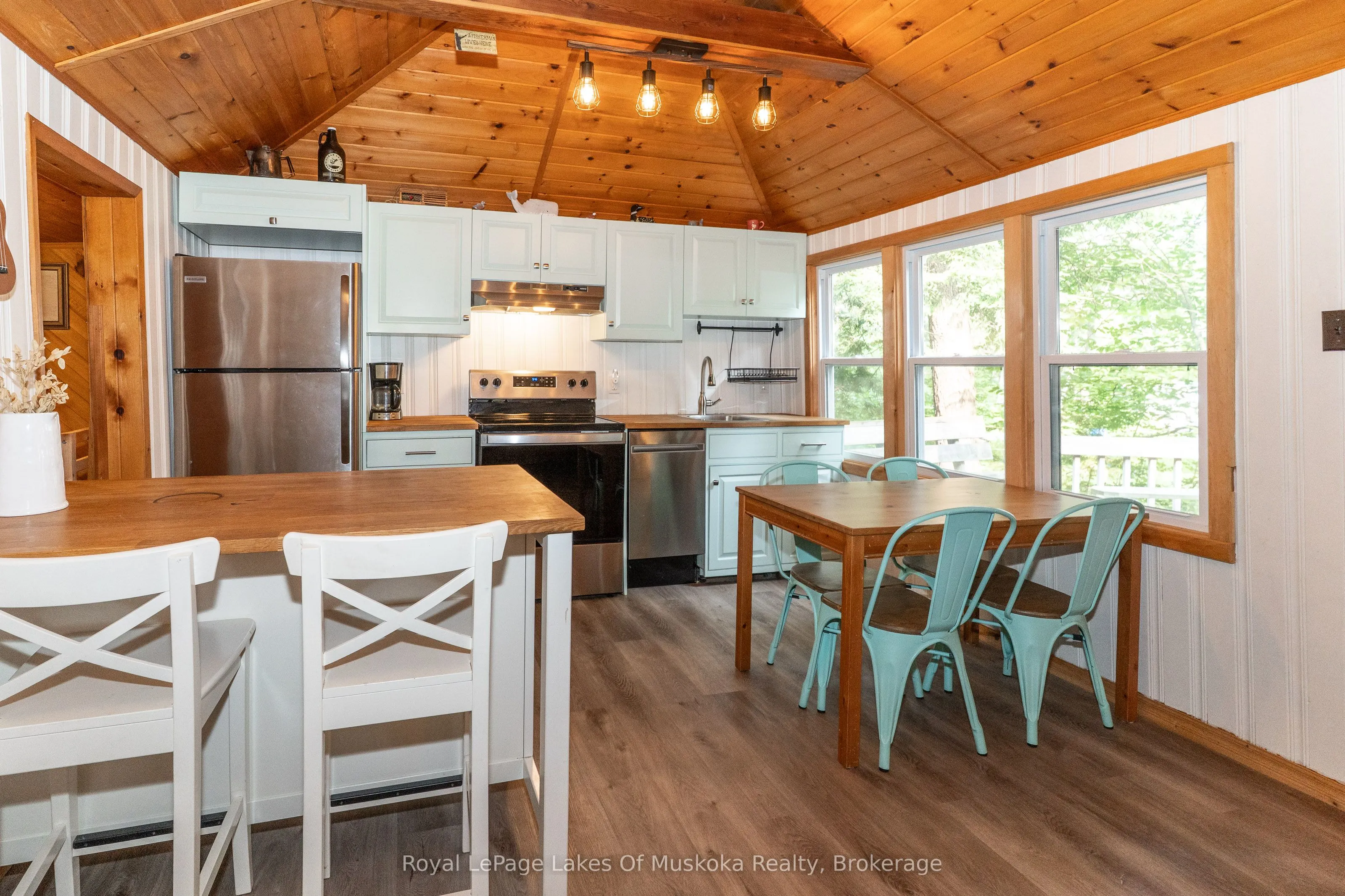 1072 Long Lake Road