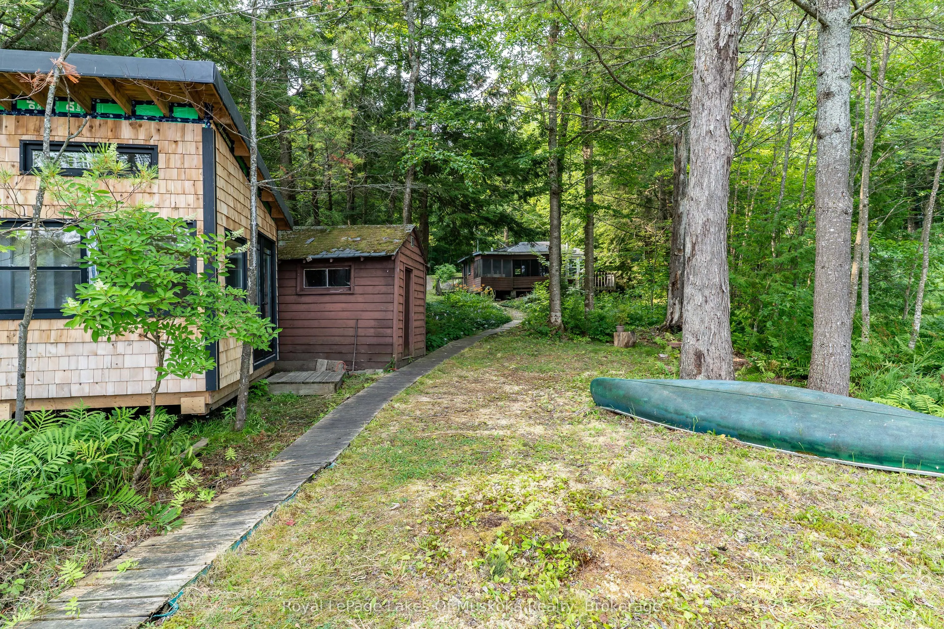 1072 Long Lake Road