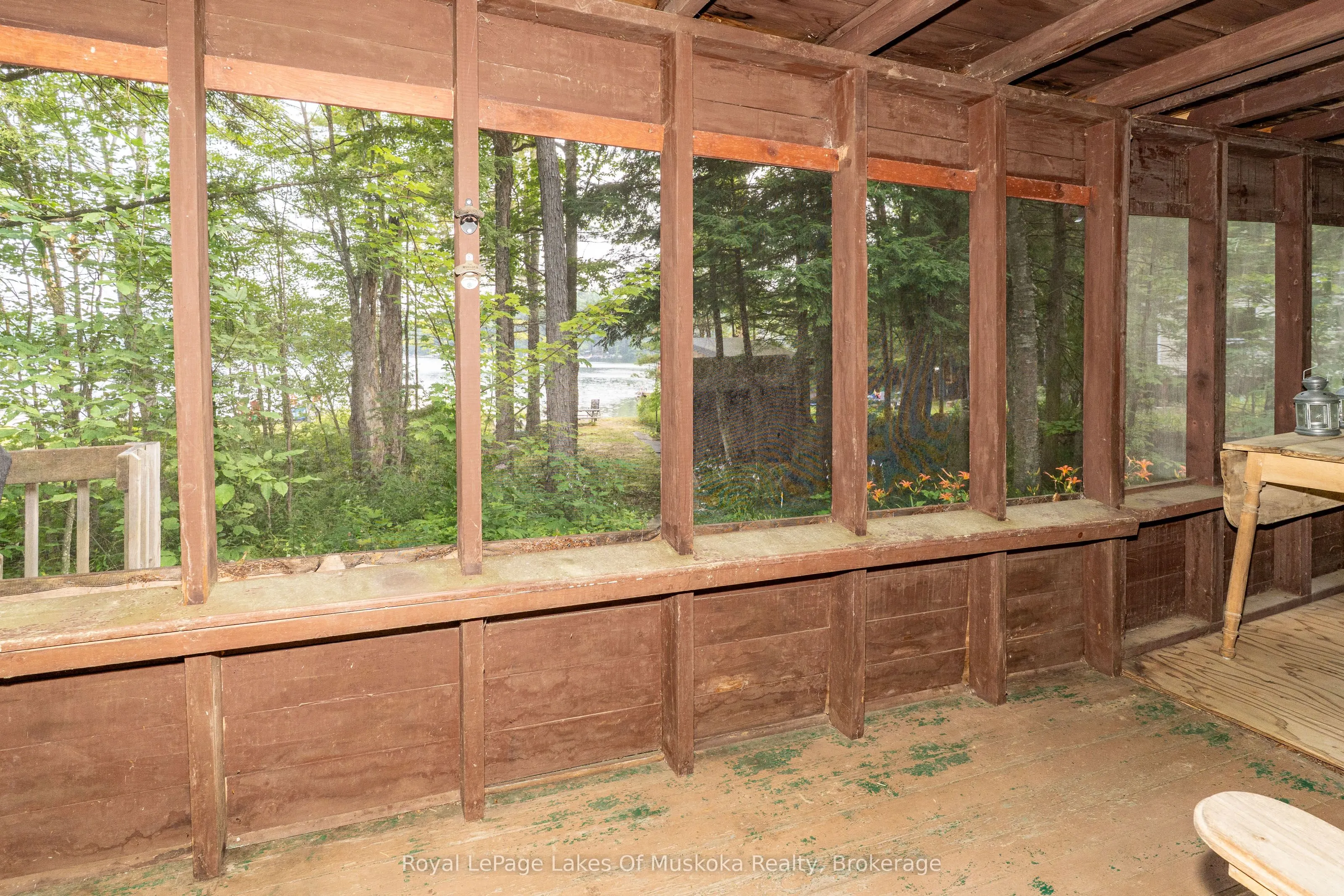 1072 Long Lake Road