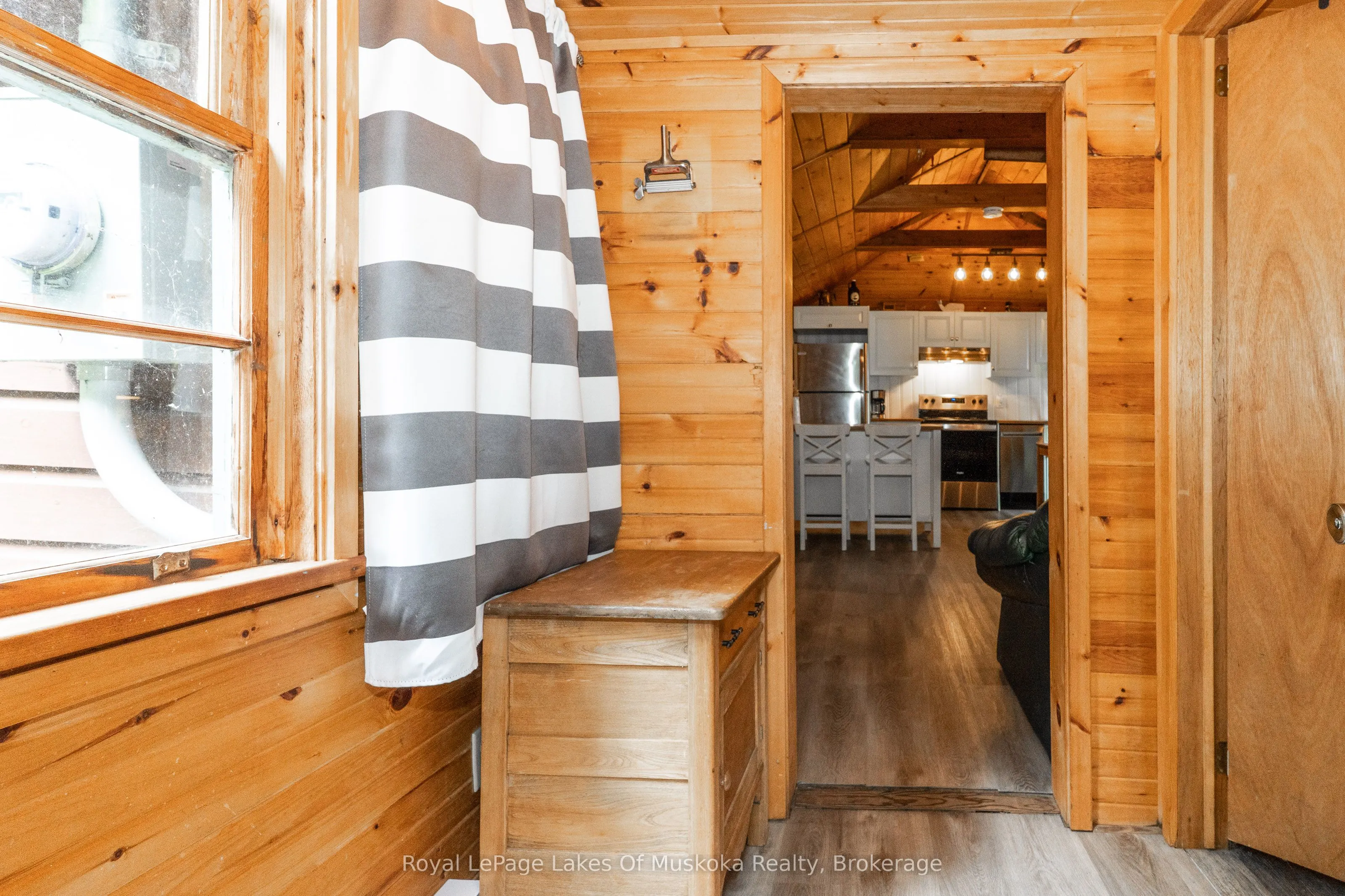 1072 Long Lake Road