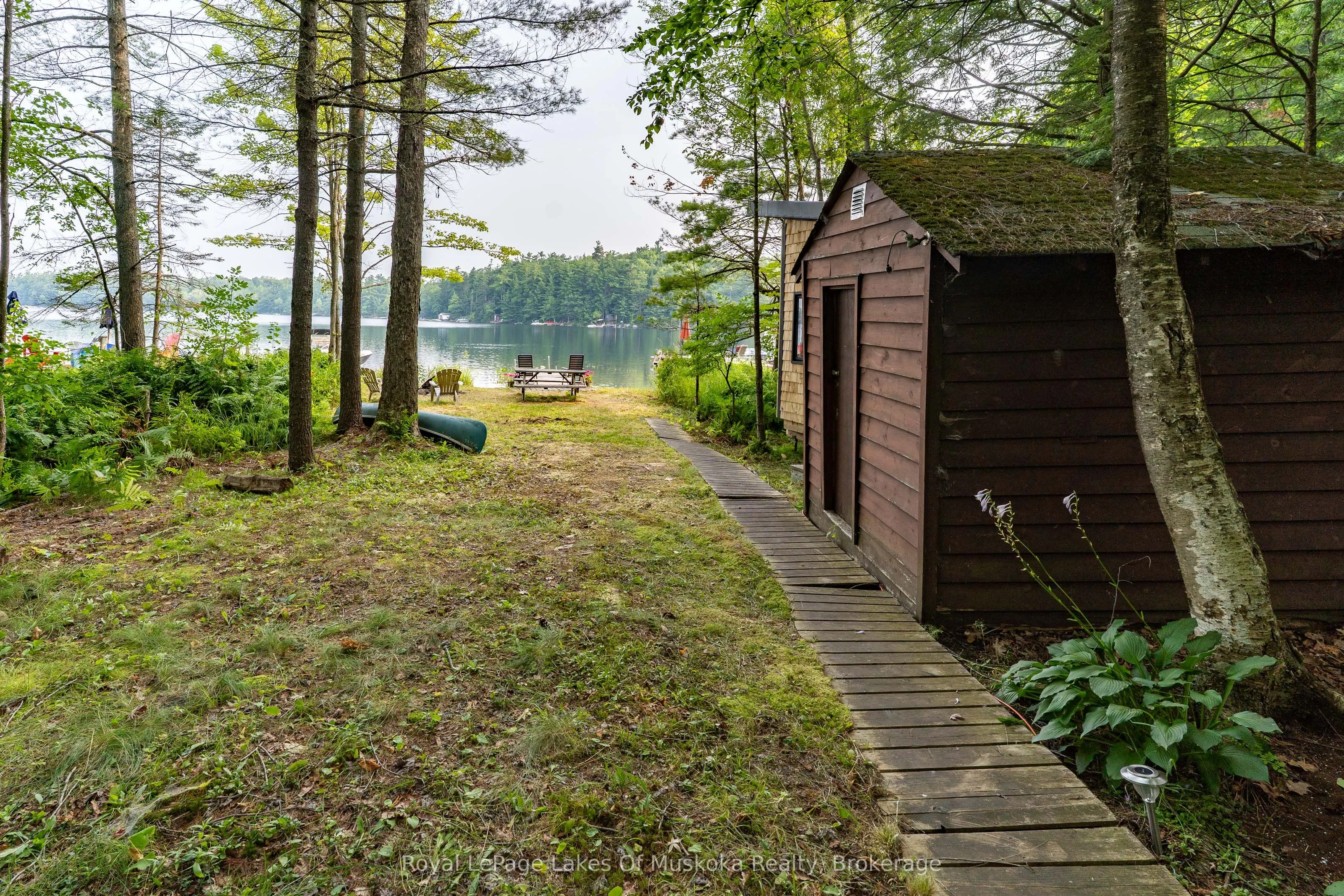 1072 Long Lake Road