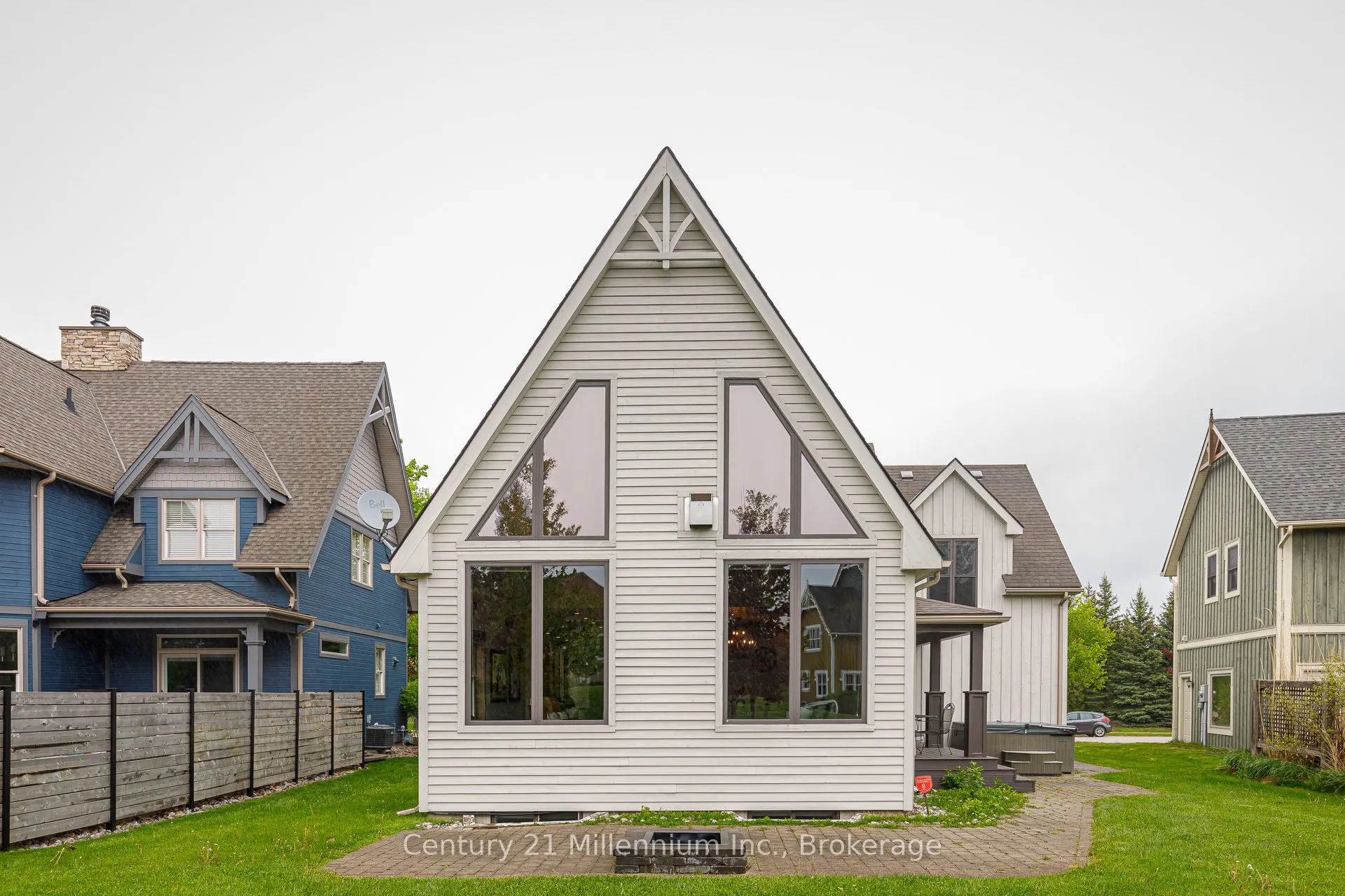 159 Snowbridge Way