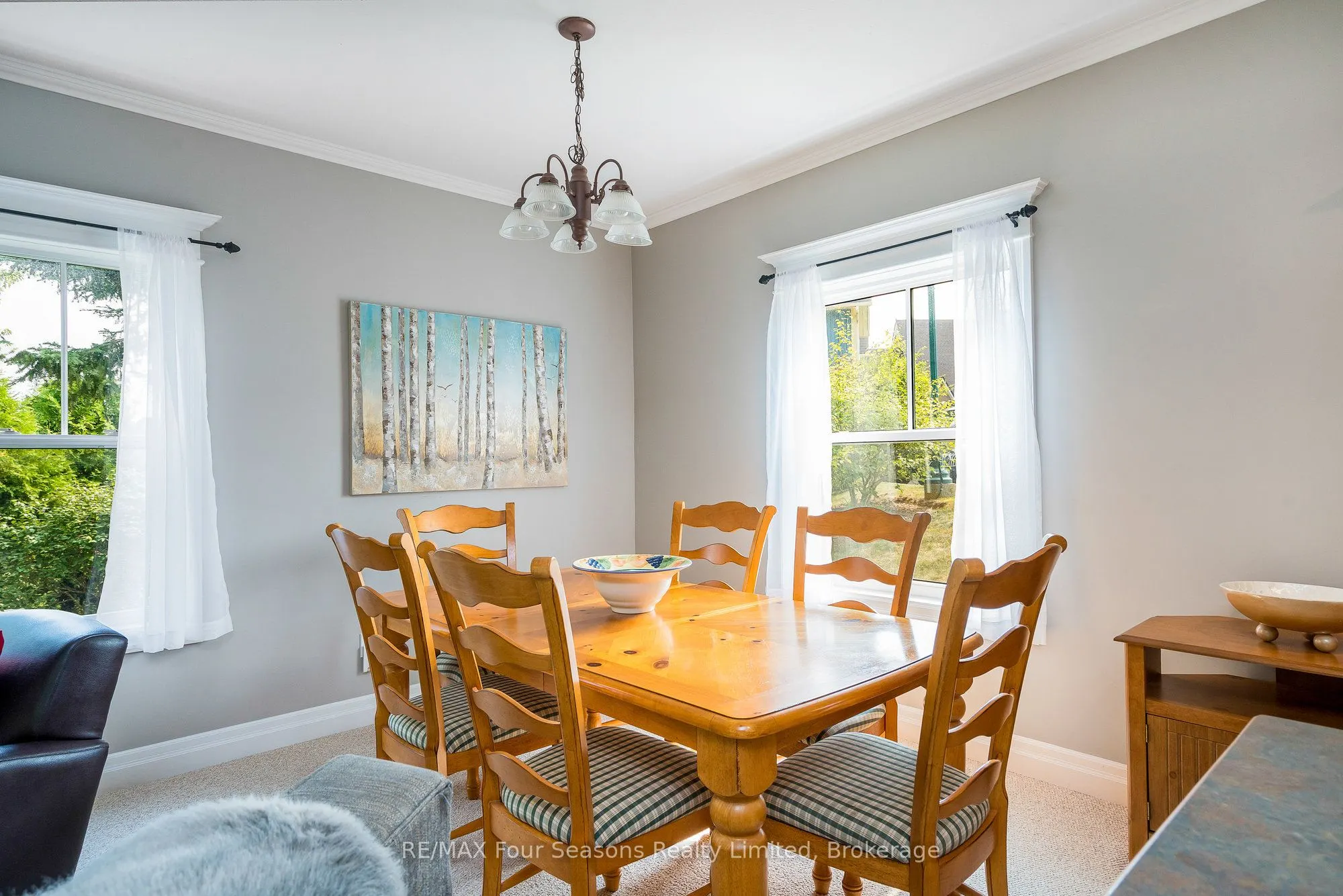 184 Snowbridge Way, #114