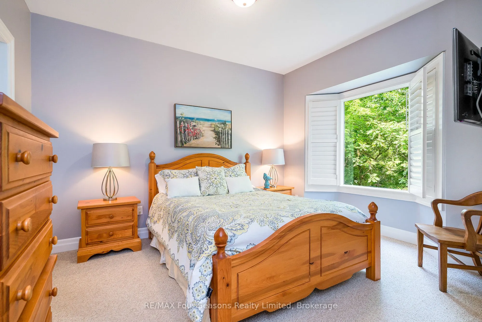 184 Snowbridge Way, #114