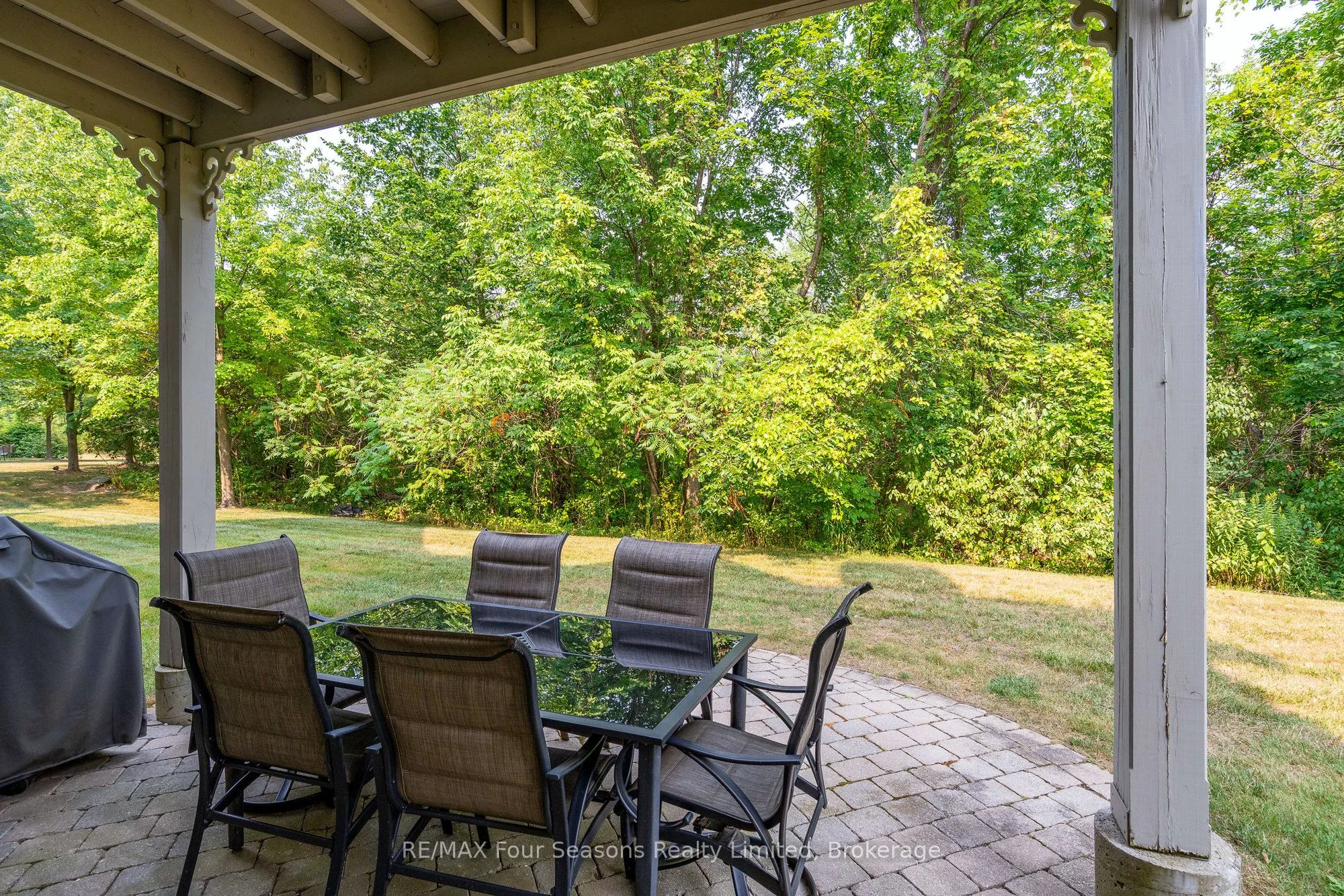 184 Snowbridge Way, #114