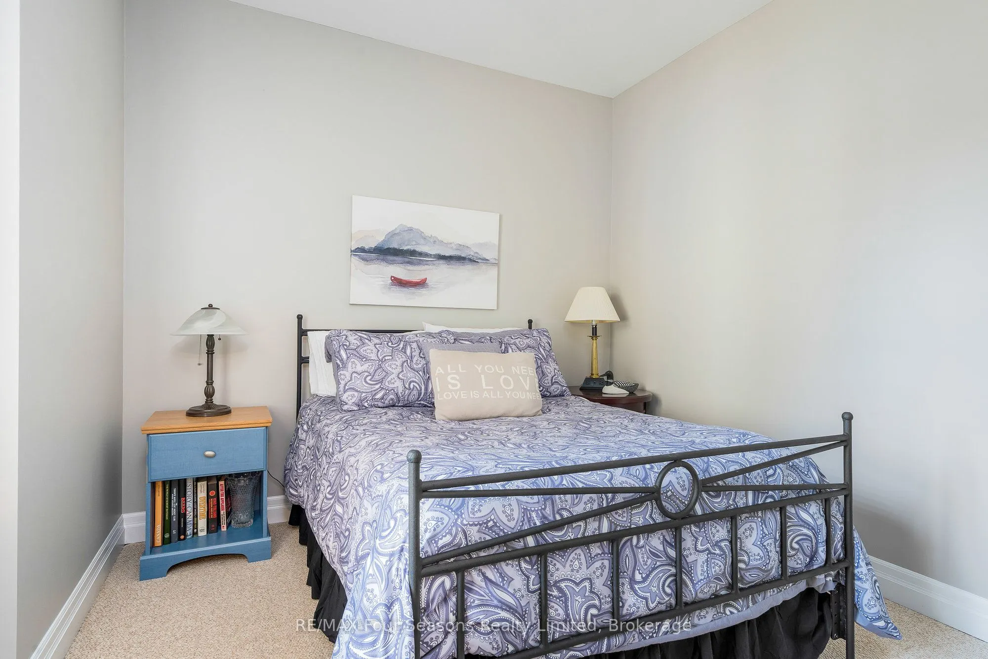 184 Snowbridge Way, #114