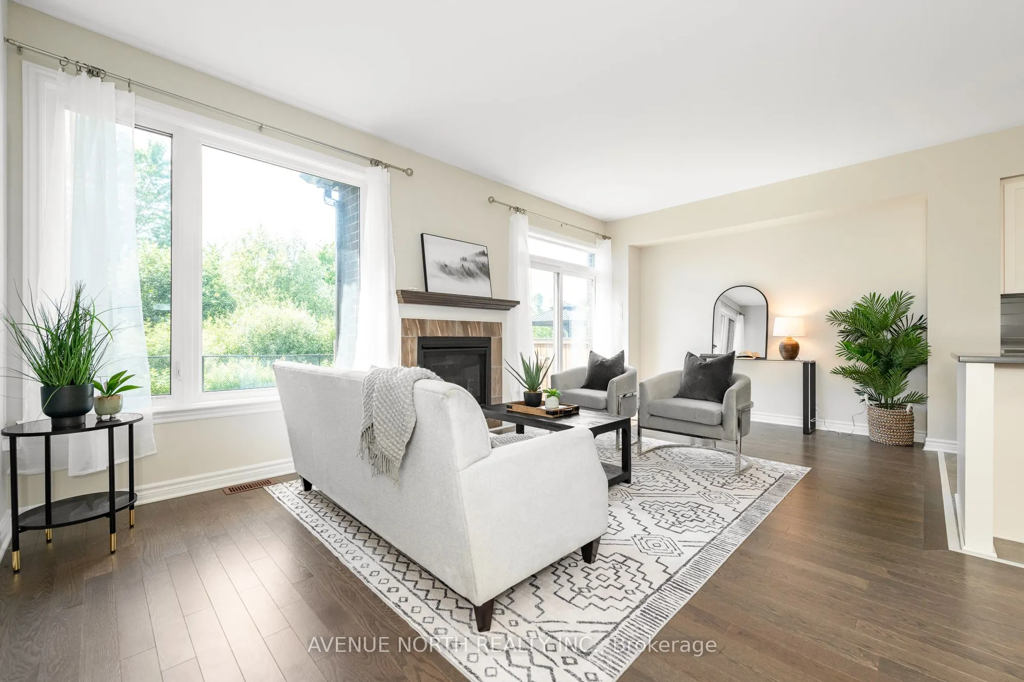 172 Larimar Circle