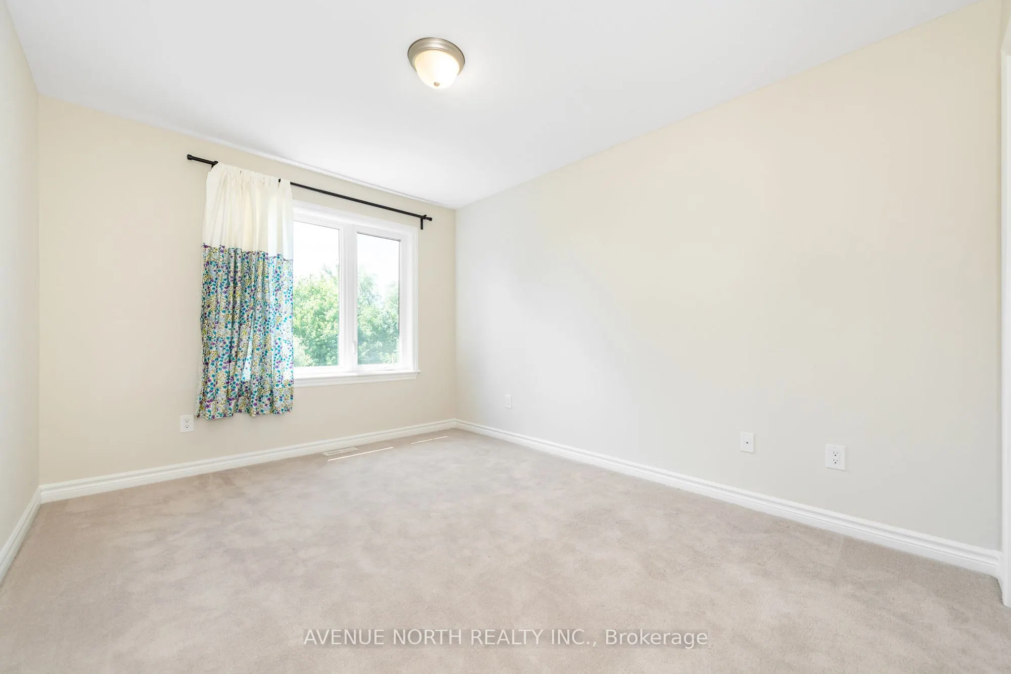 172 Larimar Circle