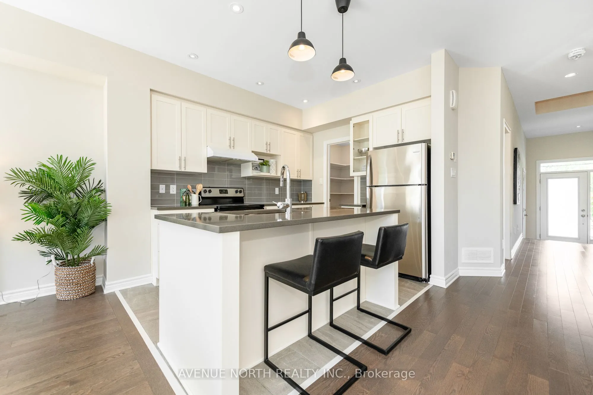 172 Larimar Circle