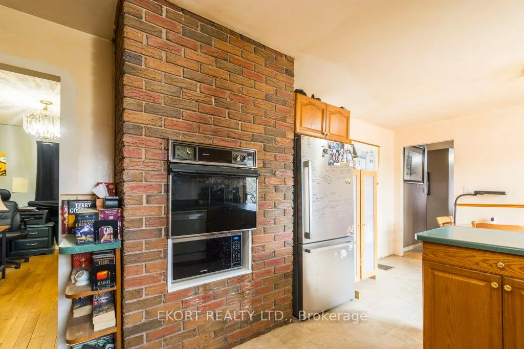 618 Ashley Street