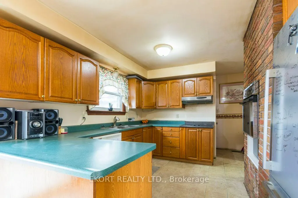 618 Ashley Street